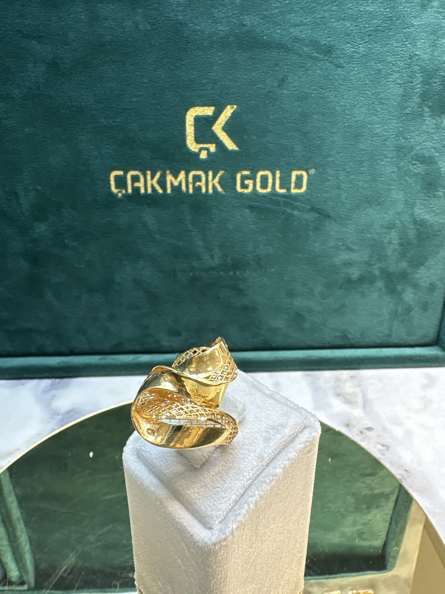 ÖZEL TASARIM MODEL YÜZÜK