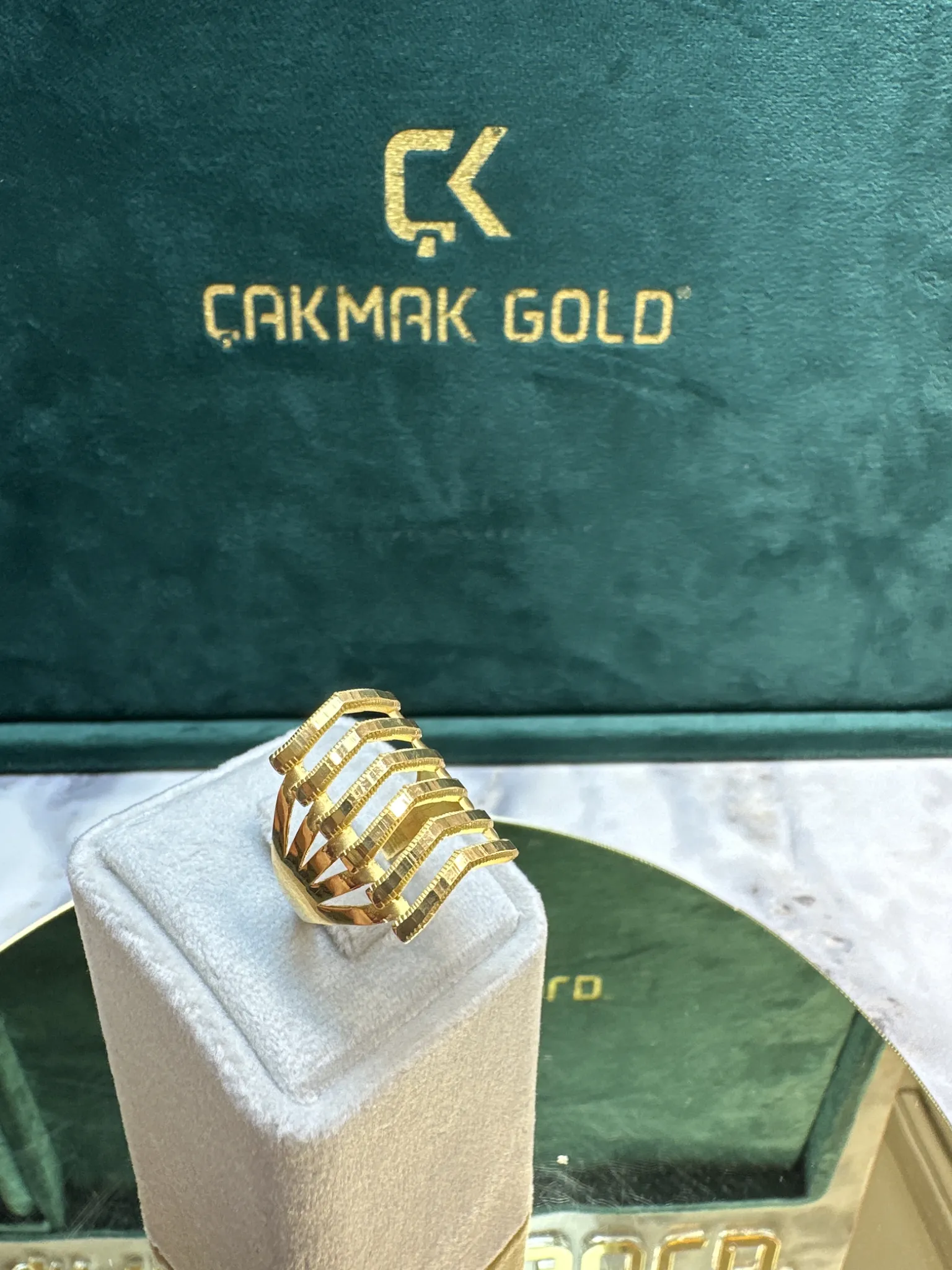 AJDA KABURGA YÜZÜK MODELİ