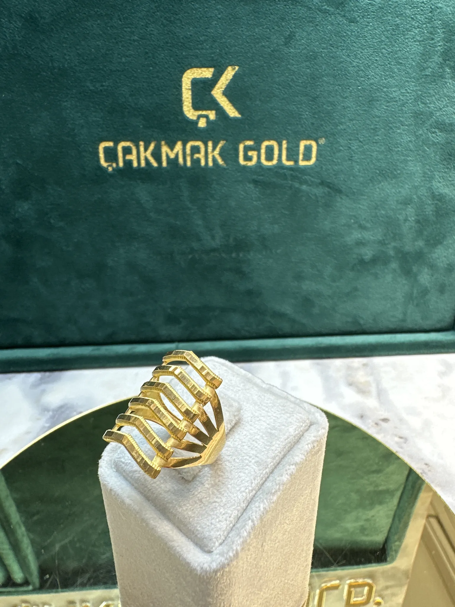 AJDA KABURGA YÜZÜK MODELİ