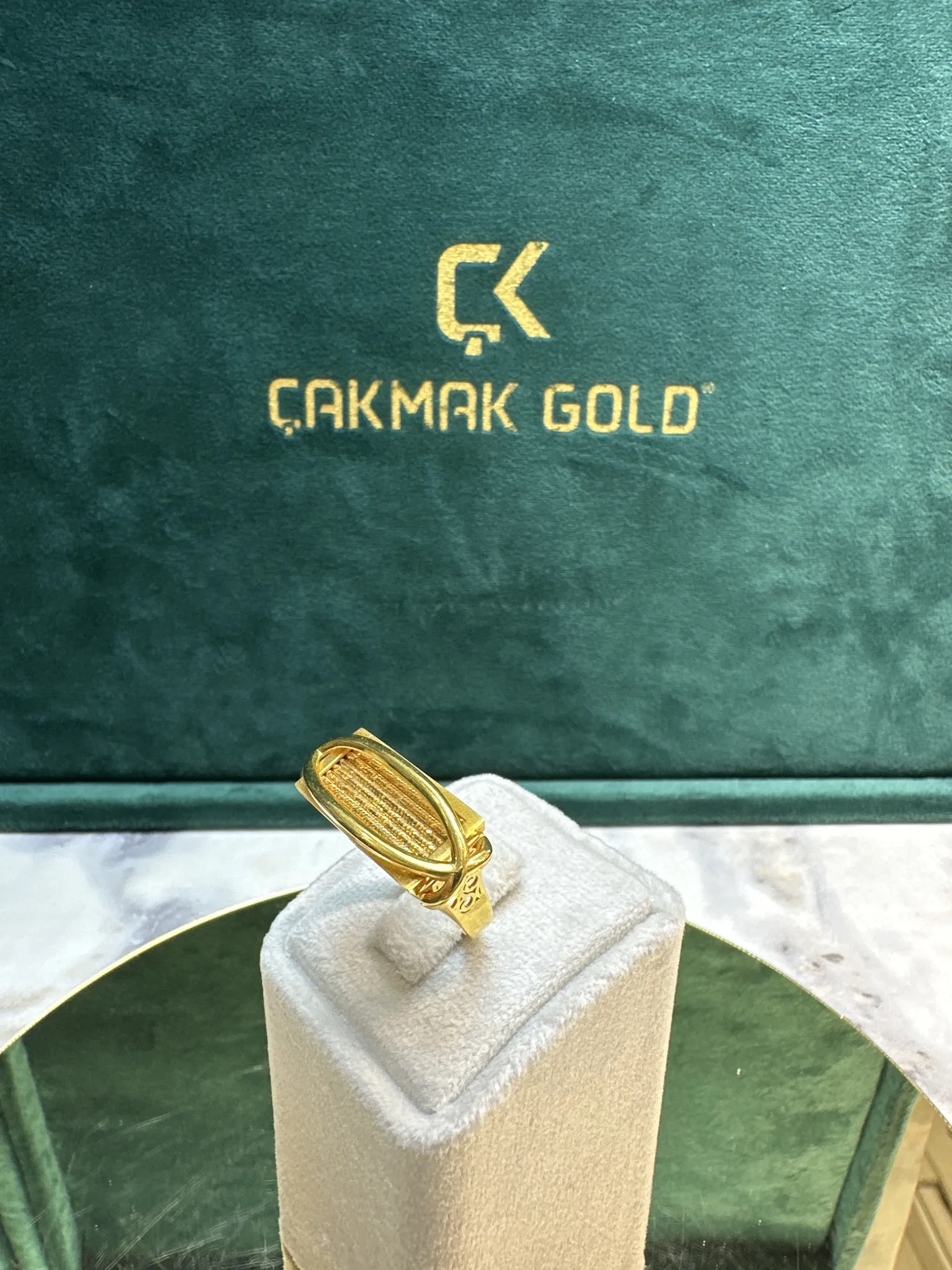 ÖZEL TASARIM YÜZÜK MODELİ