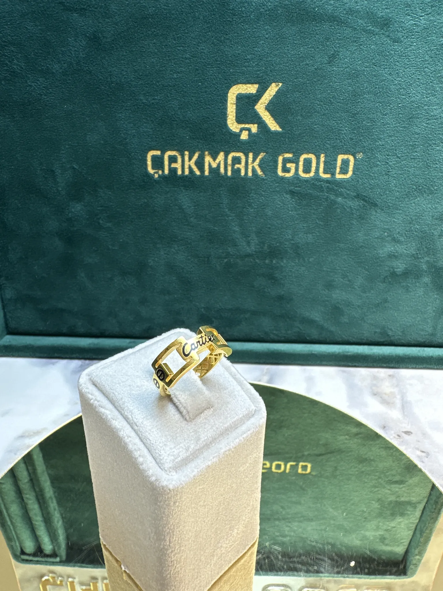 ÖZEL TASARIM YÜZÜK MODELİ