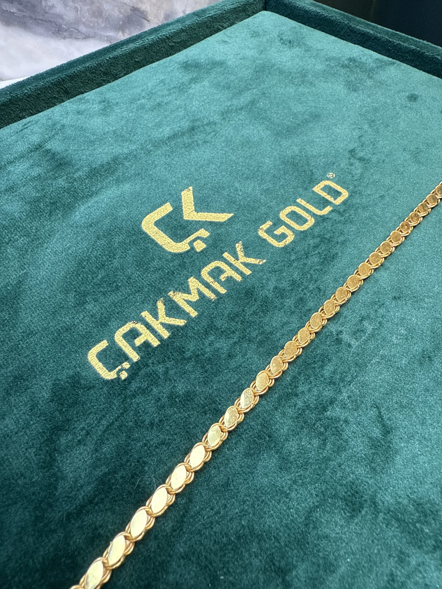 PULLU BİLEKLİK