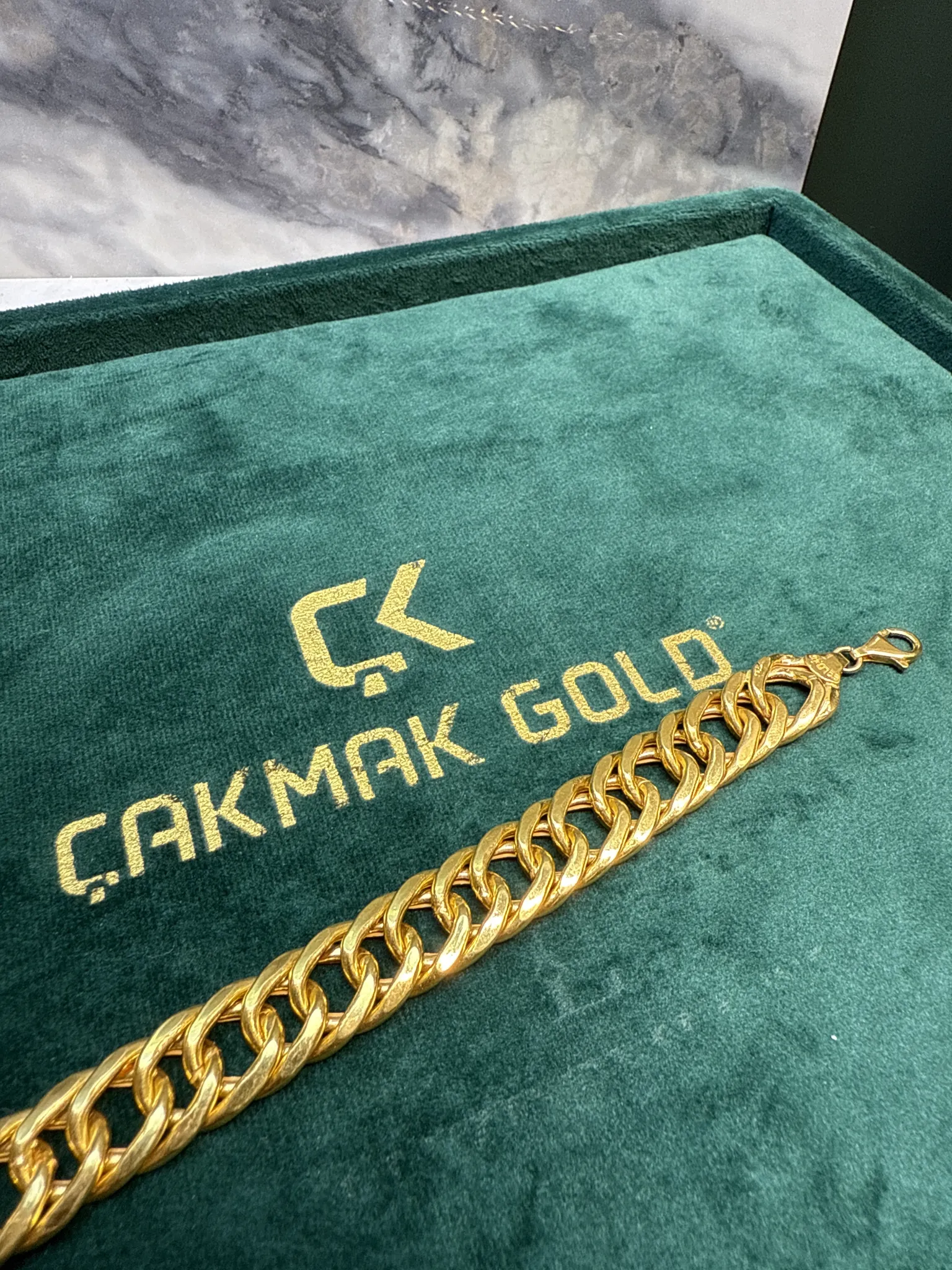 SAMANYOLU BİLEKLİK