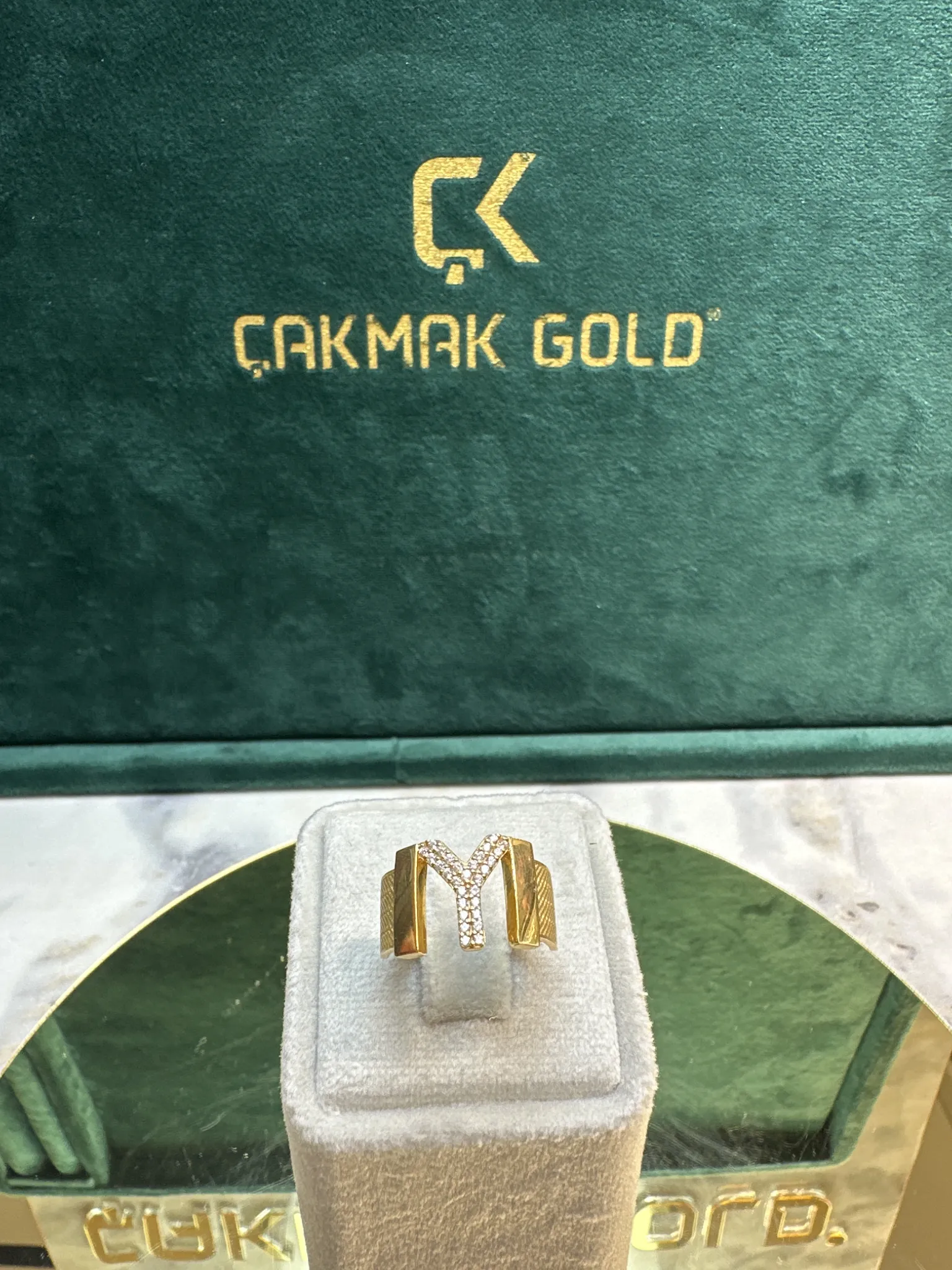 ÖZEL TASARIM Y HARFLİ YÜZÜK