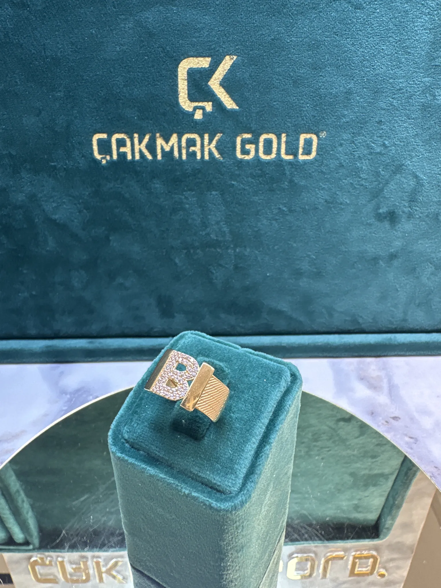 ÖZEL TASARIM B HARFLİ YÜZÜK