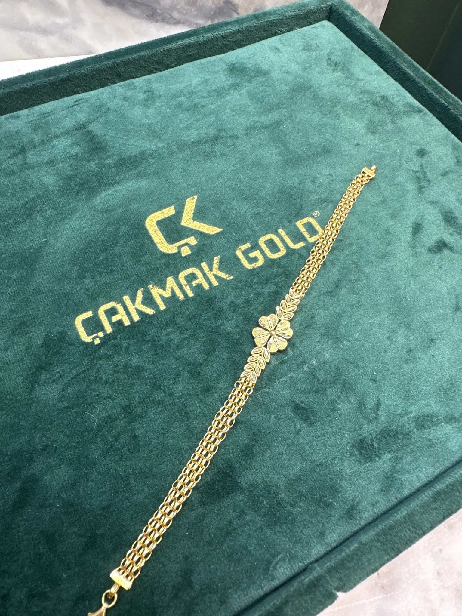 YONCA TASARIM BİLEKLİK