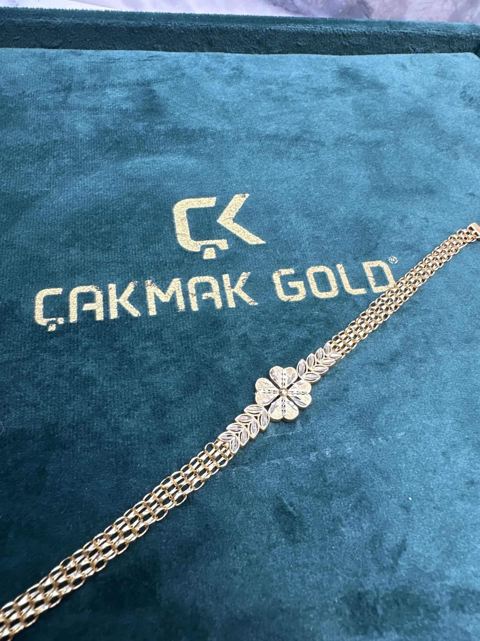 YONCA TASARIM BİLEKLİK