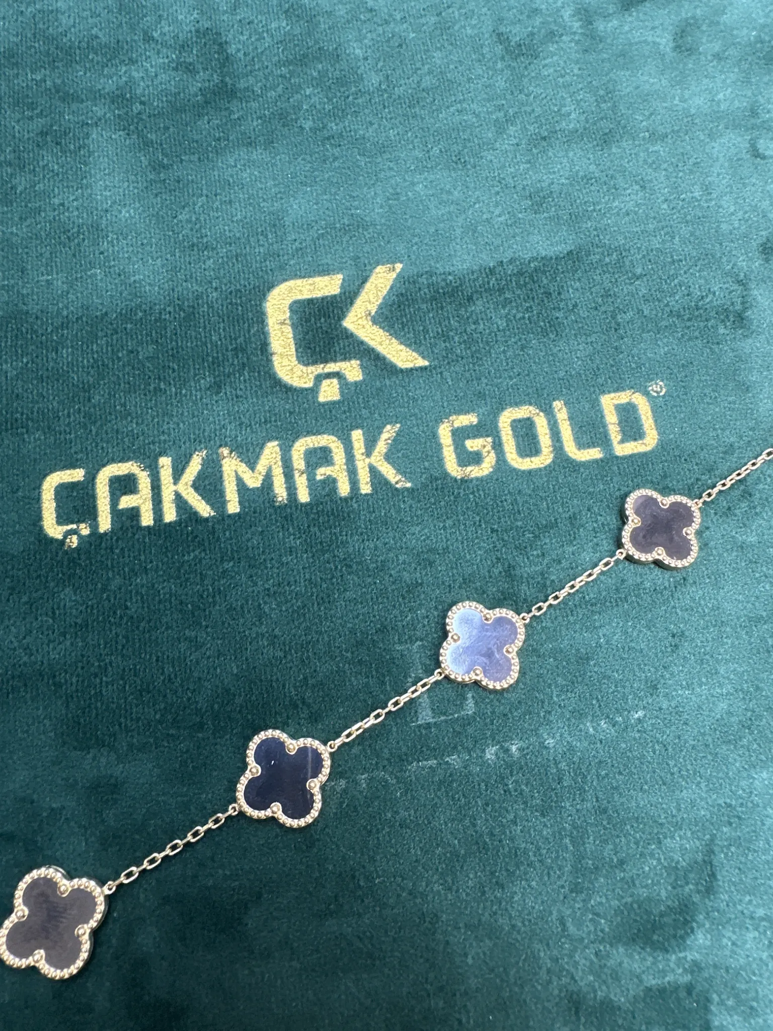 SİYAH VAN CLEEF BİLEKLİK