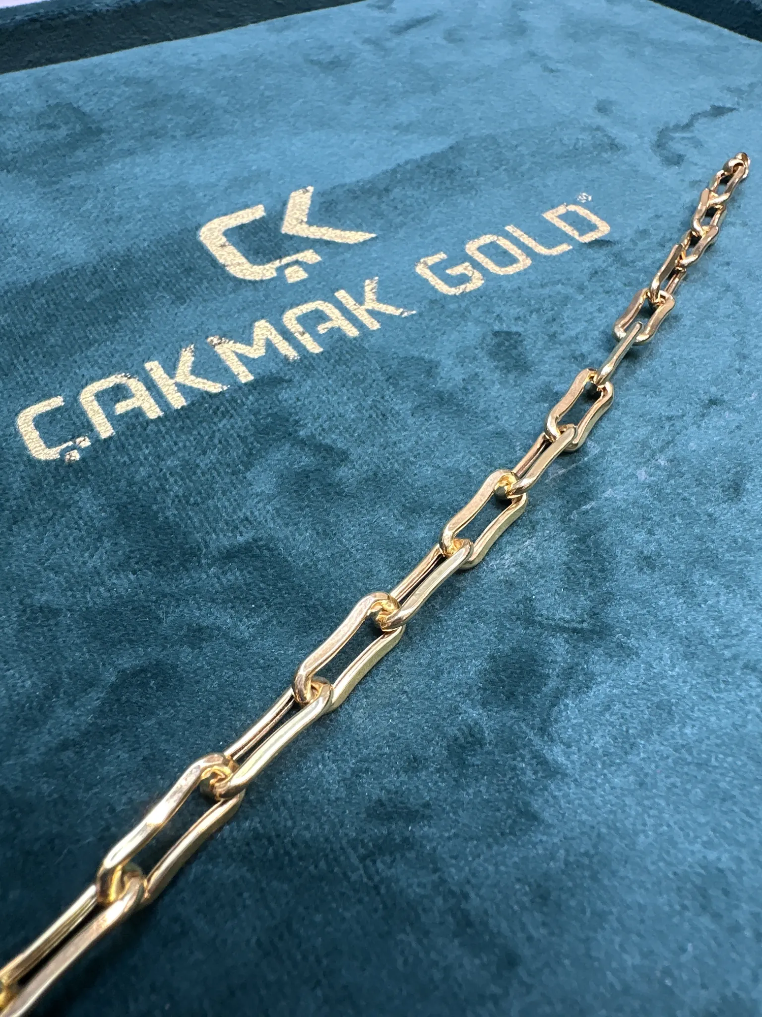 ATAÇ MODEL BİLEKLİK