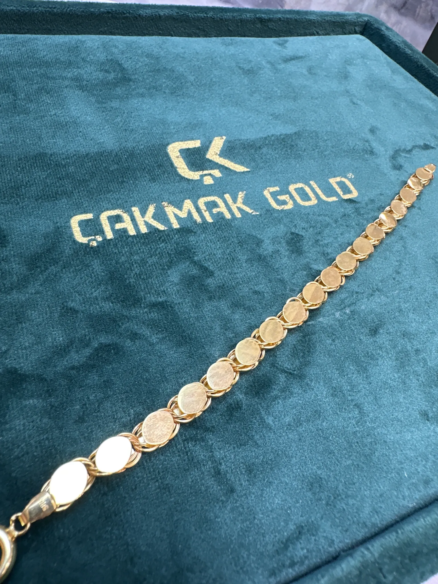 PULLU BİLEKLİK 