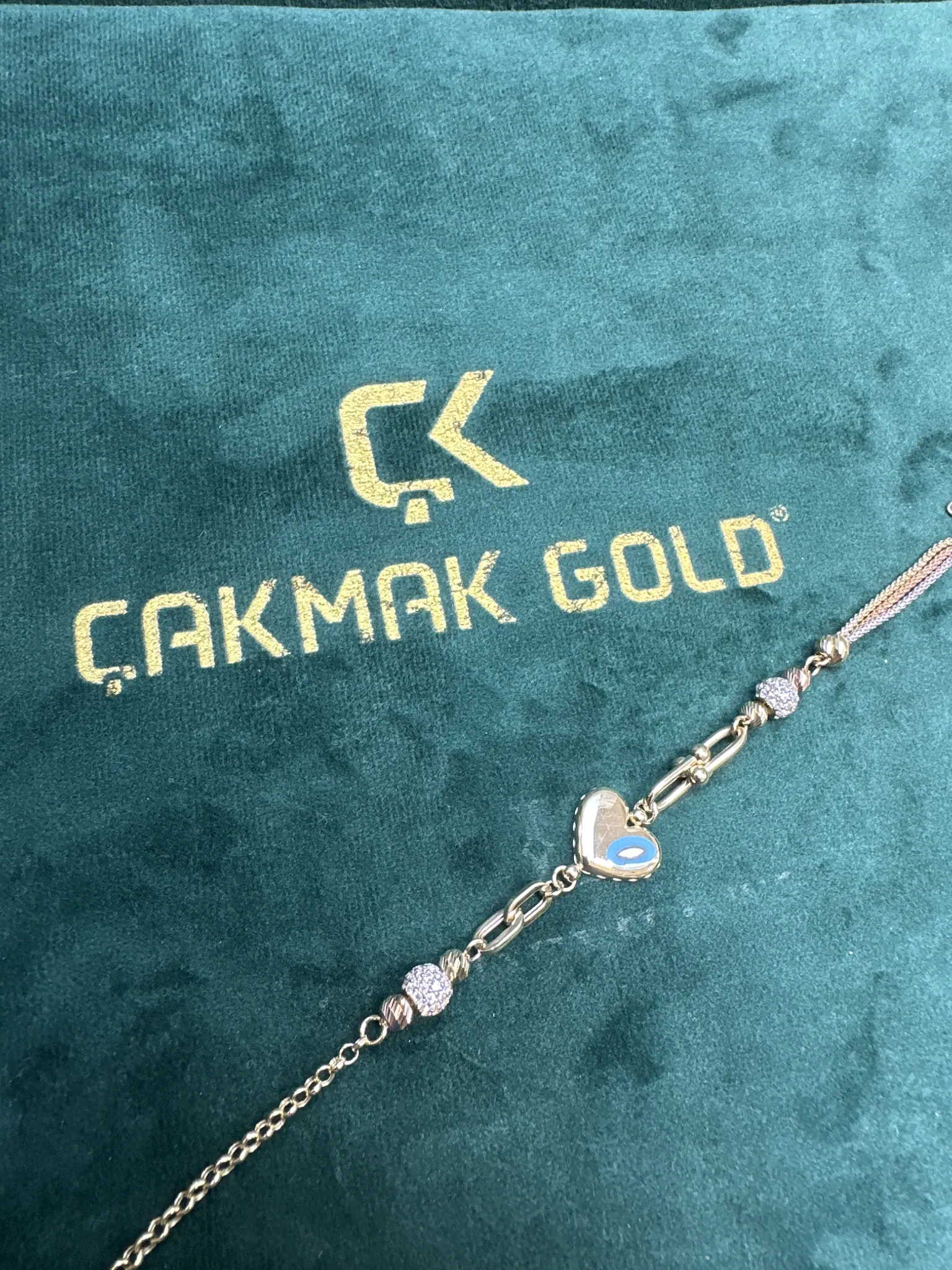 KALPLİ TASARIM BİLEKLİK 