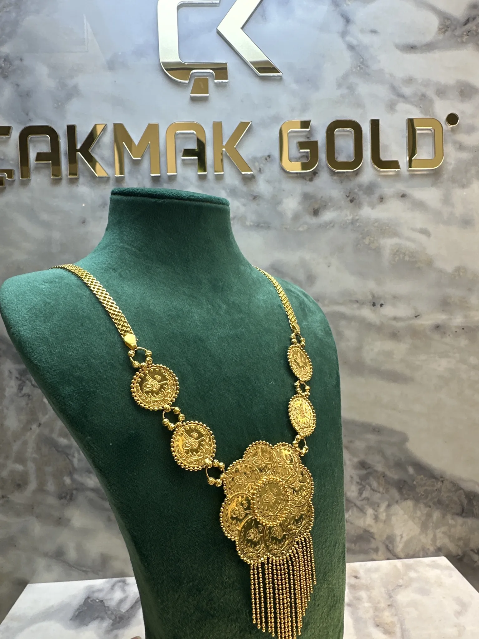DORİKA TUĞRALI TASARIM KOLYE 