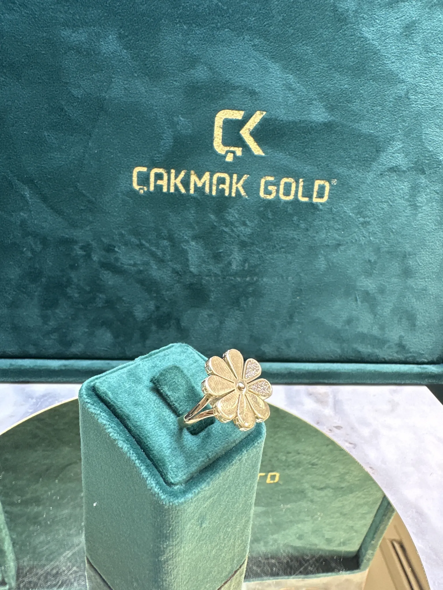 ÇİÇEK MODEL YÜZÜK