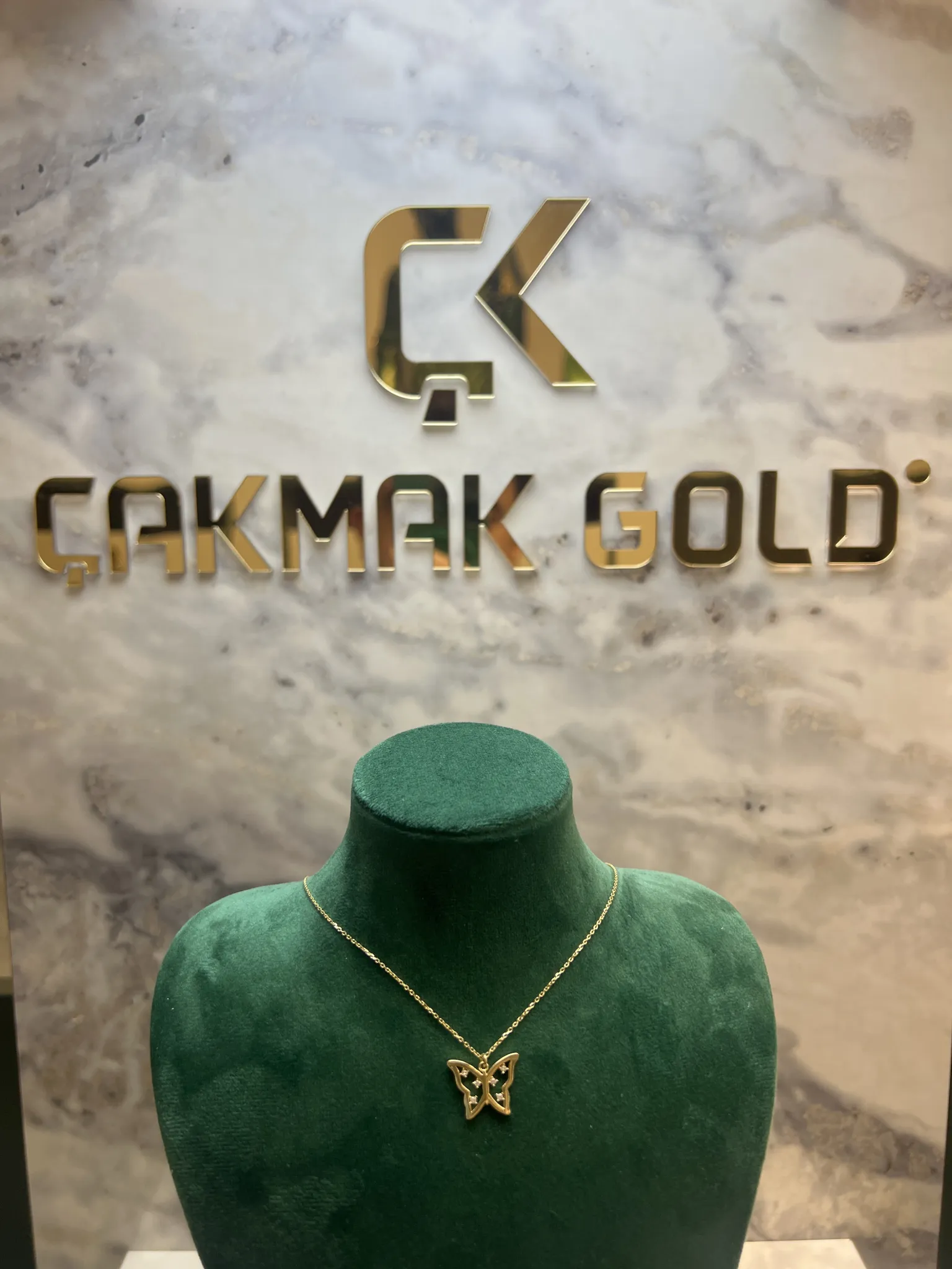 KELEBEK ÇITIR KOLYE 