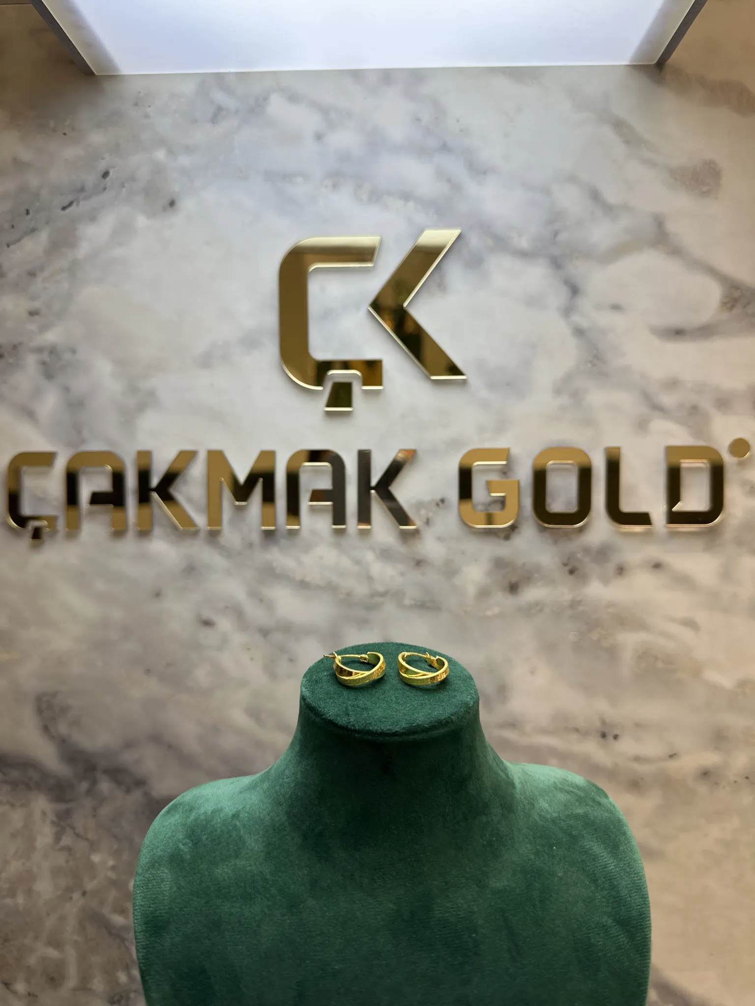 TASARIM HALKA KÜPE