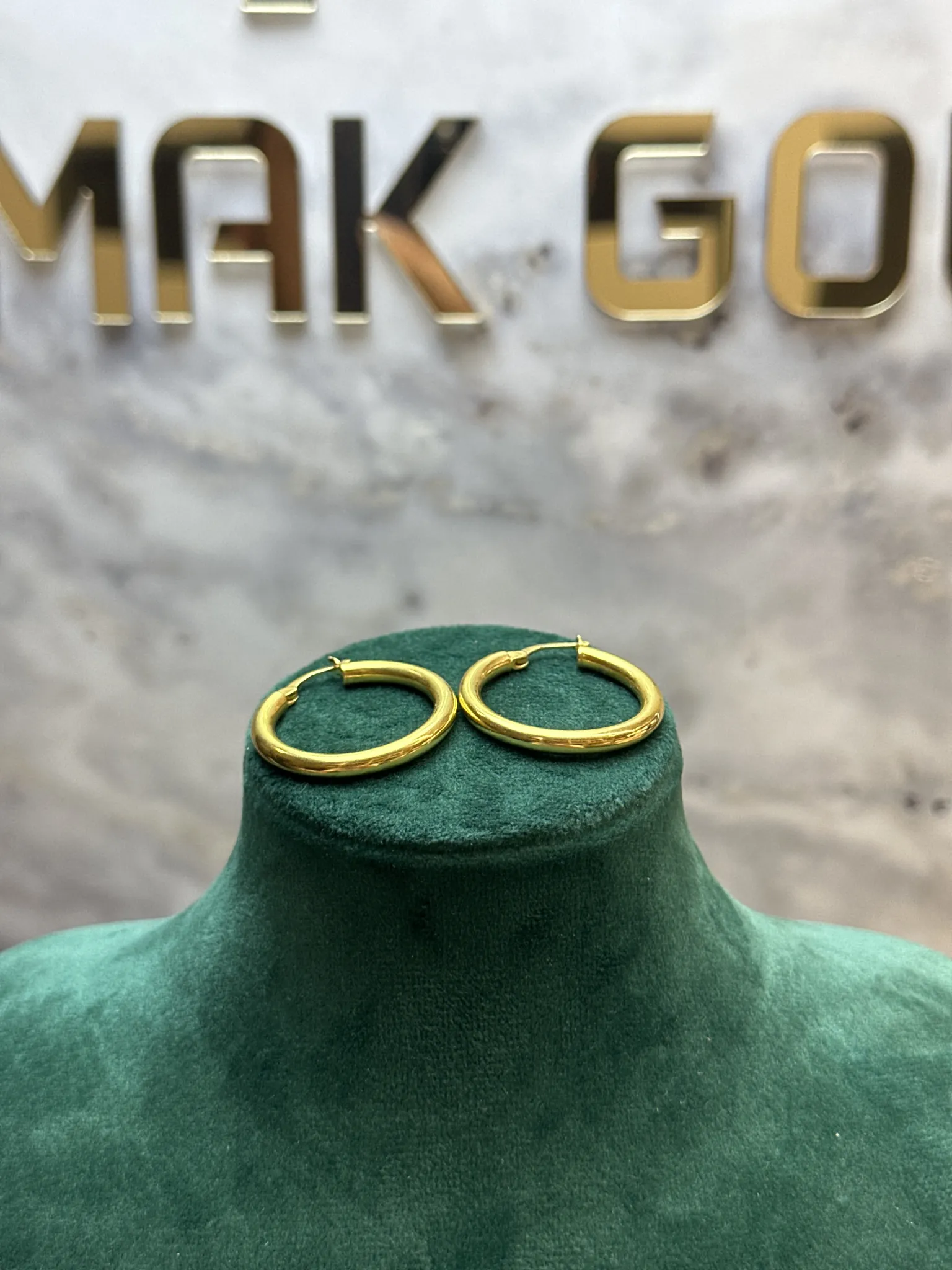 DÜZ HALKA KÜPE