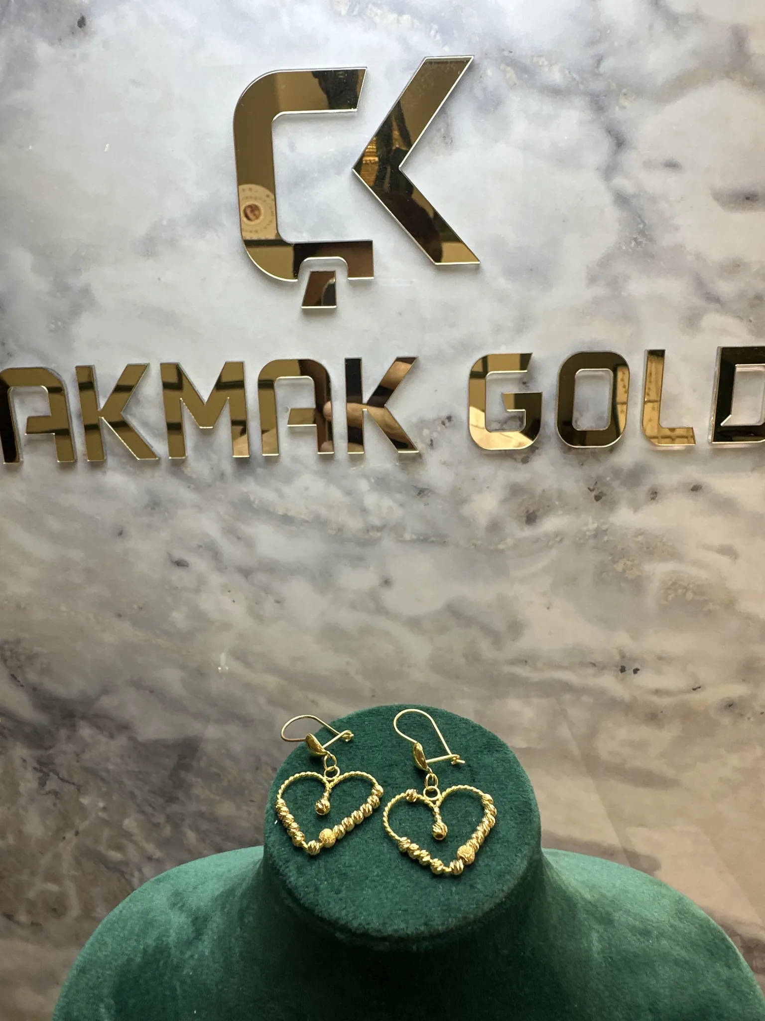 DORİKA KALP MODEL KÜPE