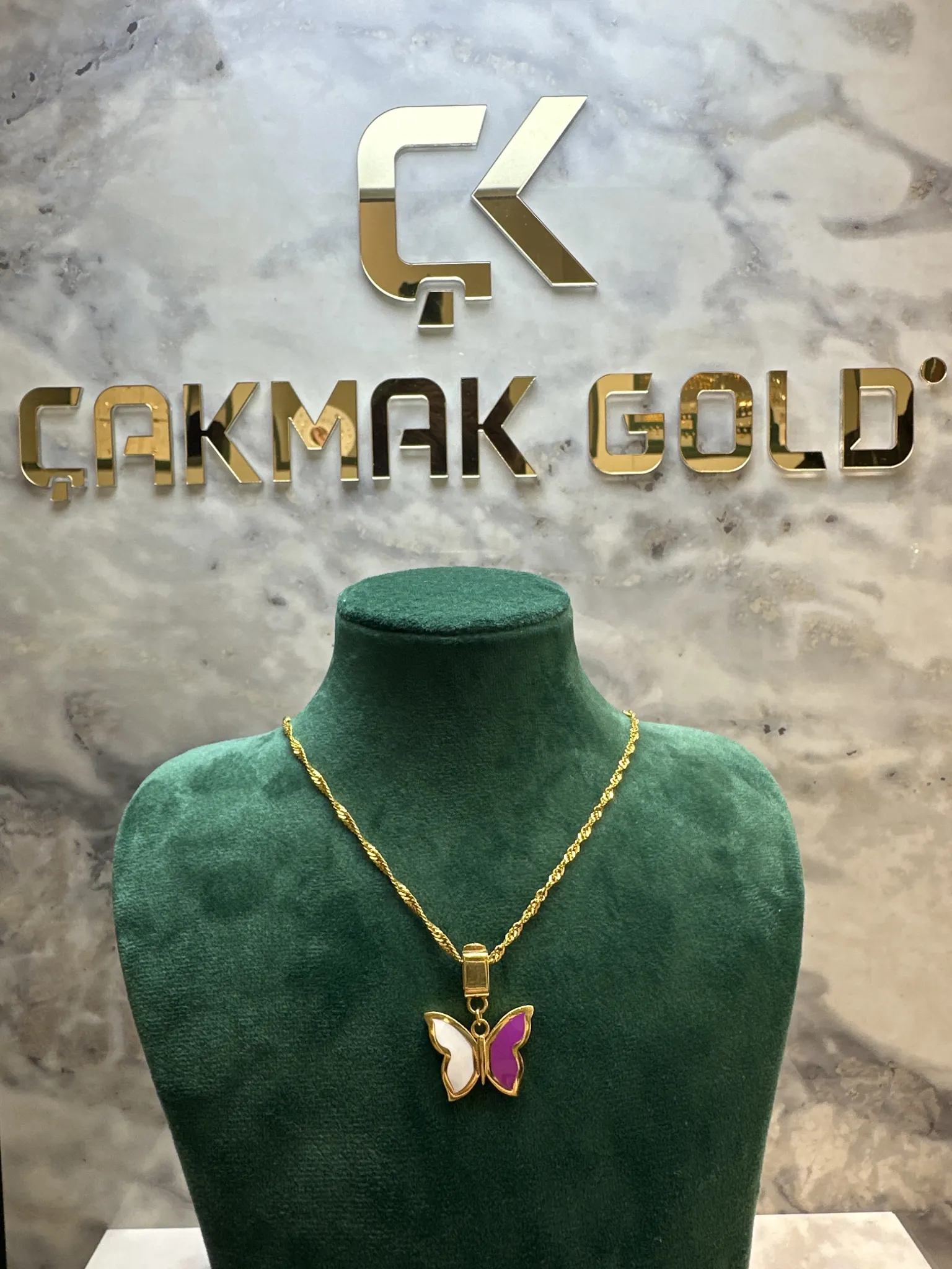 KELEBEK TASARIM CHARM