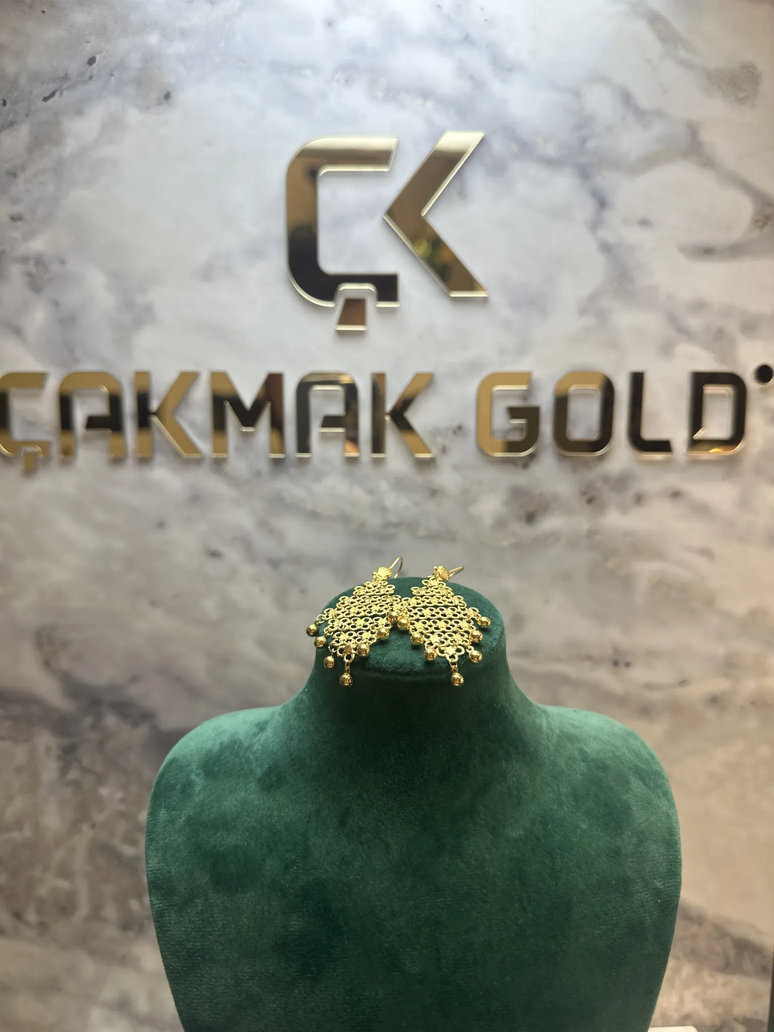 YEDİ SIRALI AKITMA KÜPE