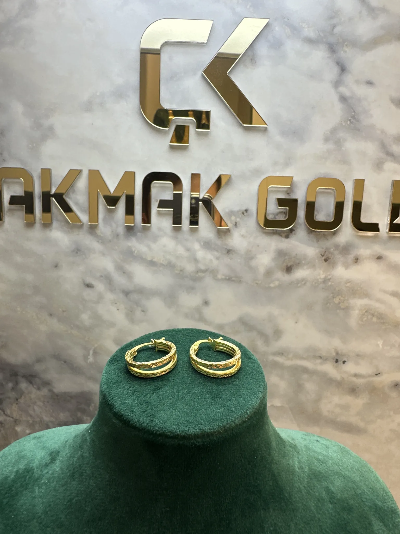 HALKA KÜPE 