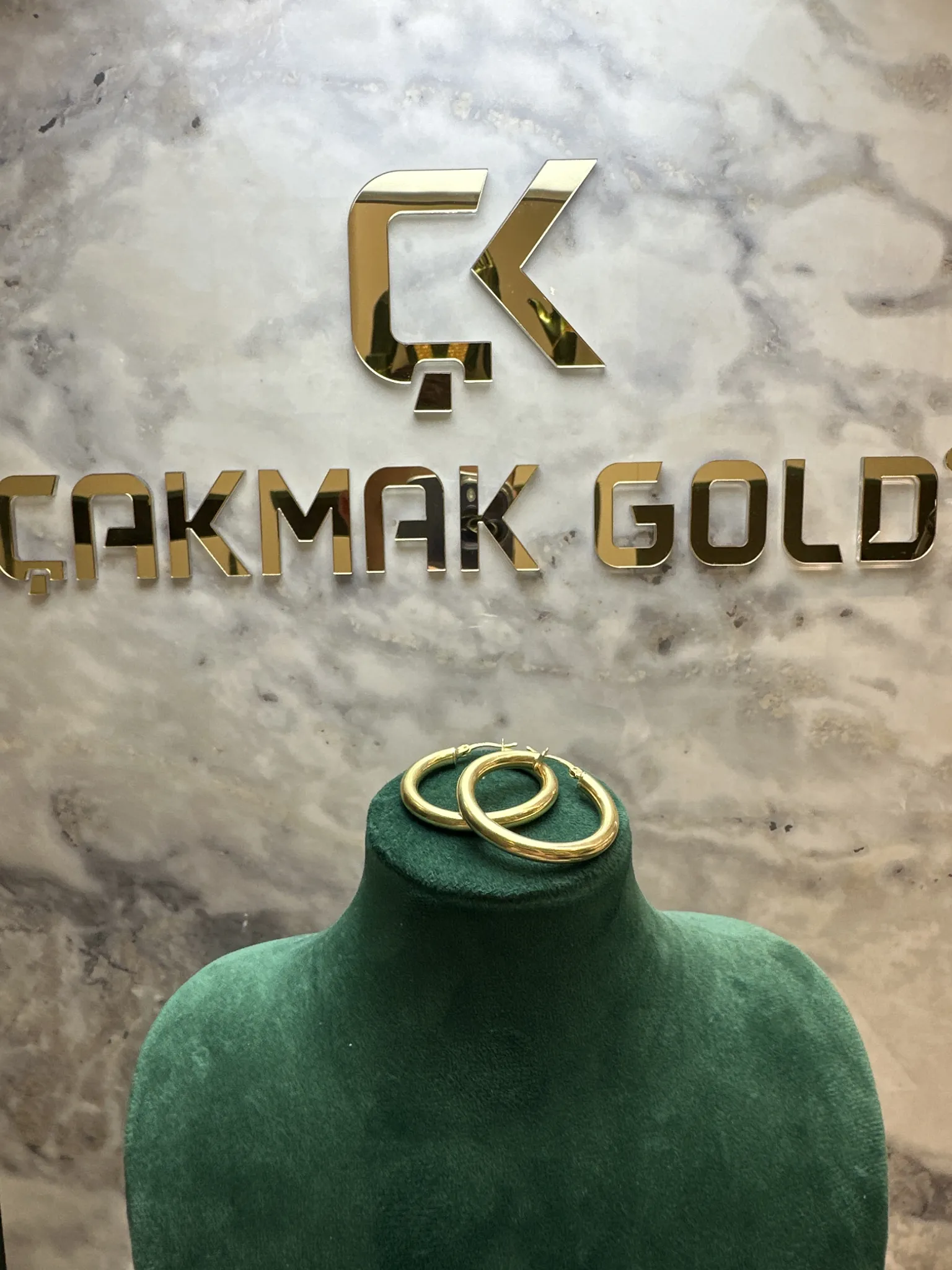 DÜZ HALKA KÜPE