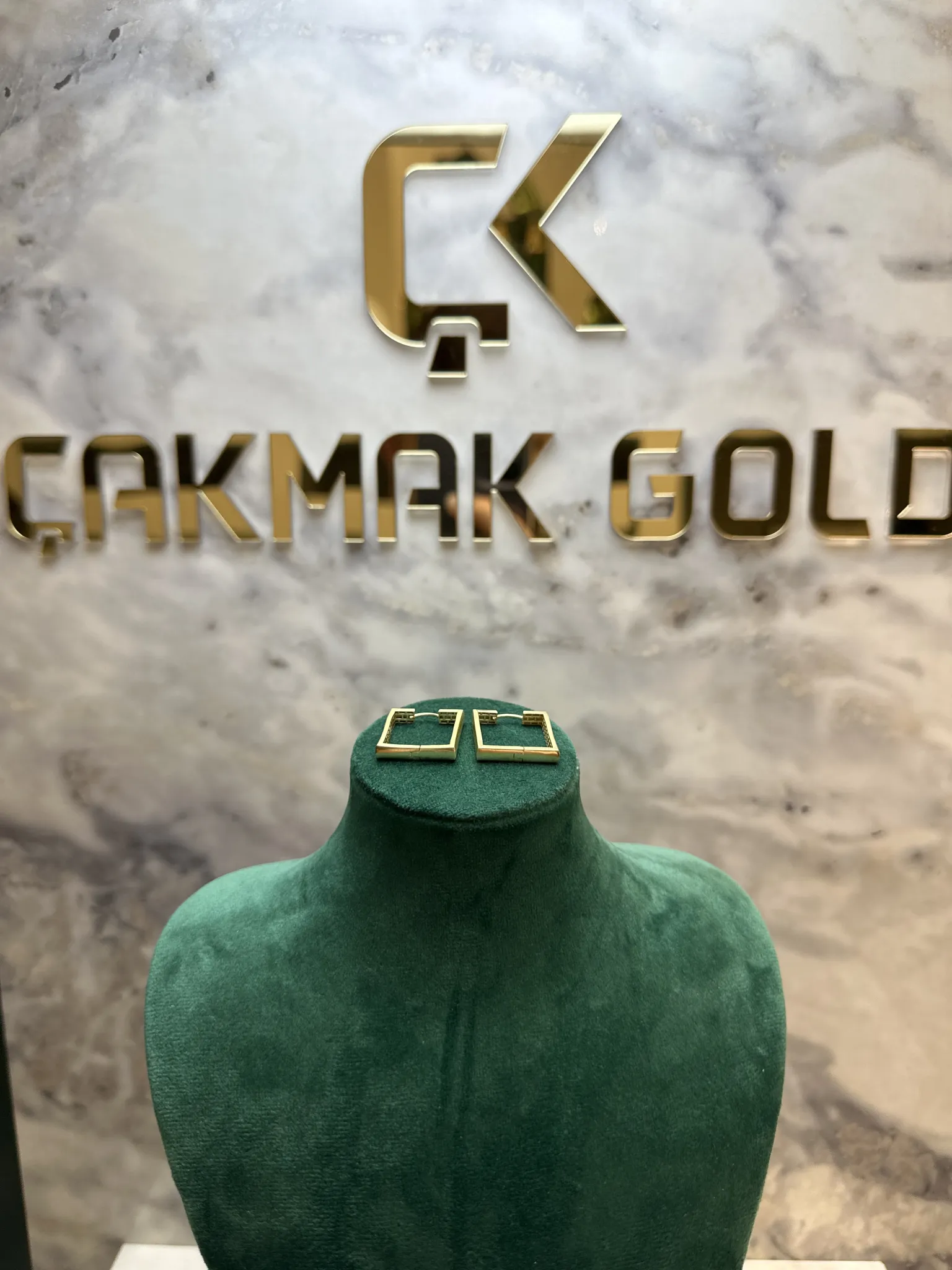 KARE TASARIM KÜPE