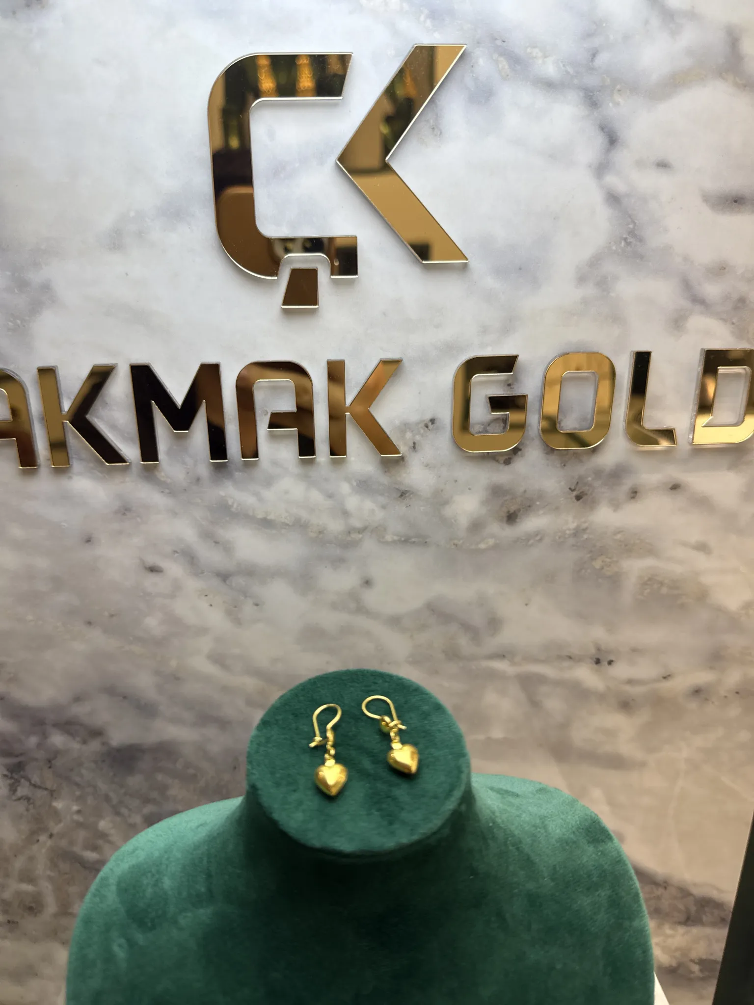 KALPLİ MODEL KÜPE