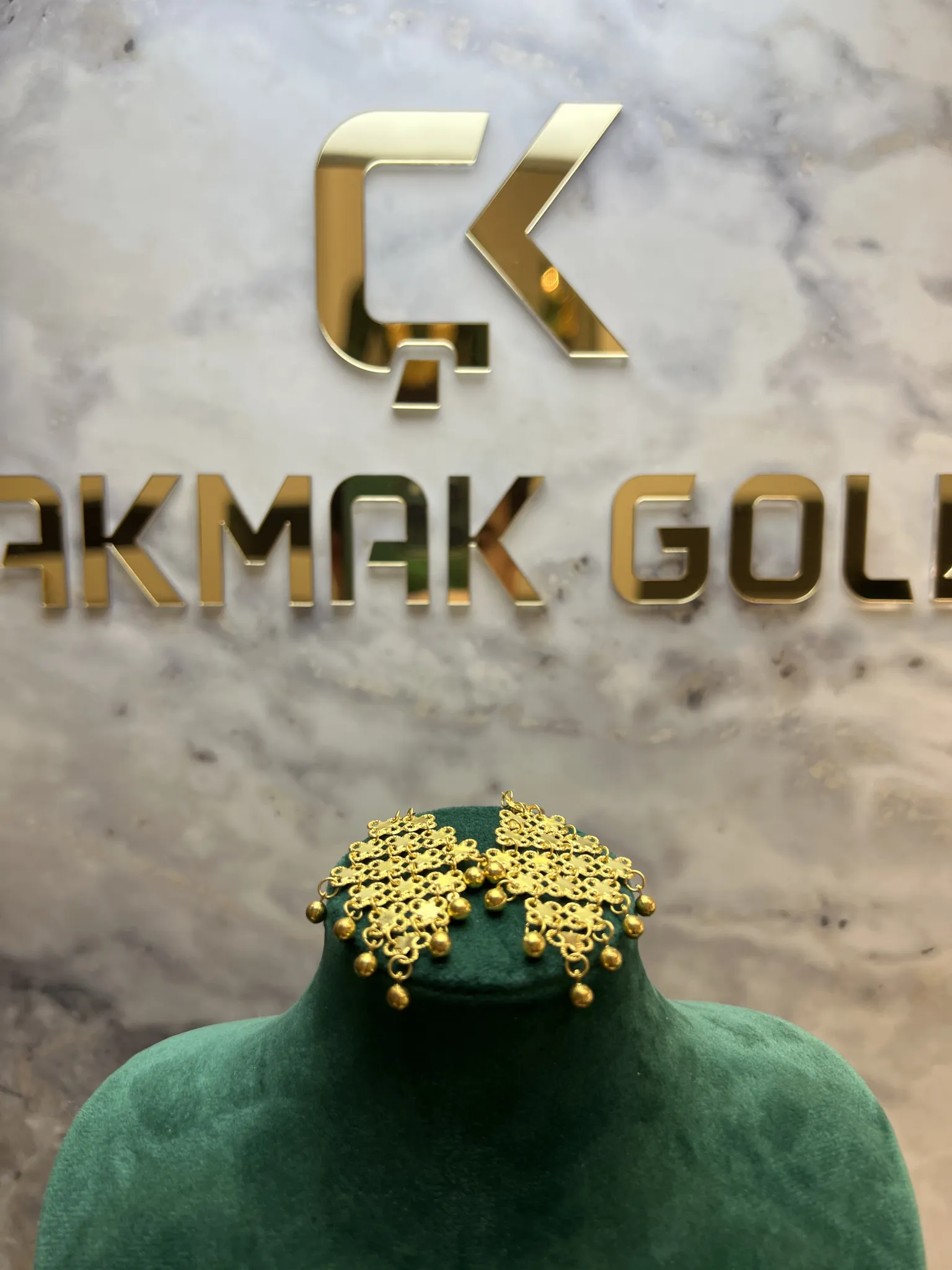 AKITMA MODEL KÜPE