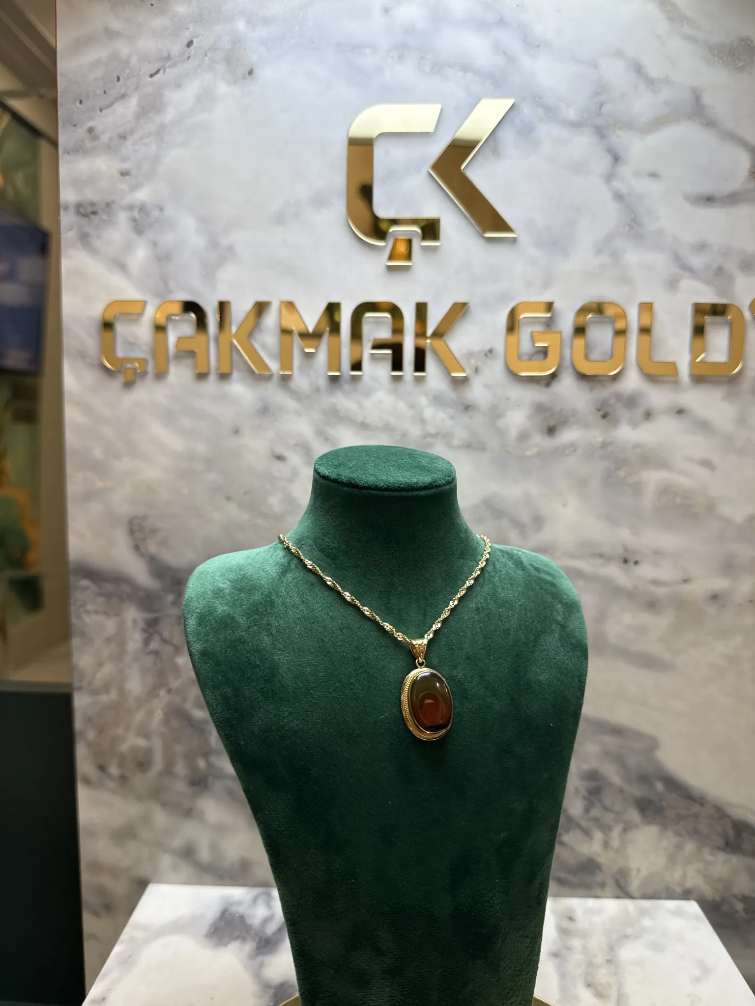 ÖZEL TAŞLI ANNE KOLYE BAŞLIĞI 