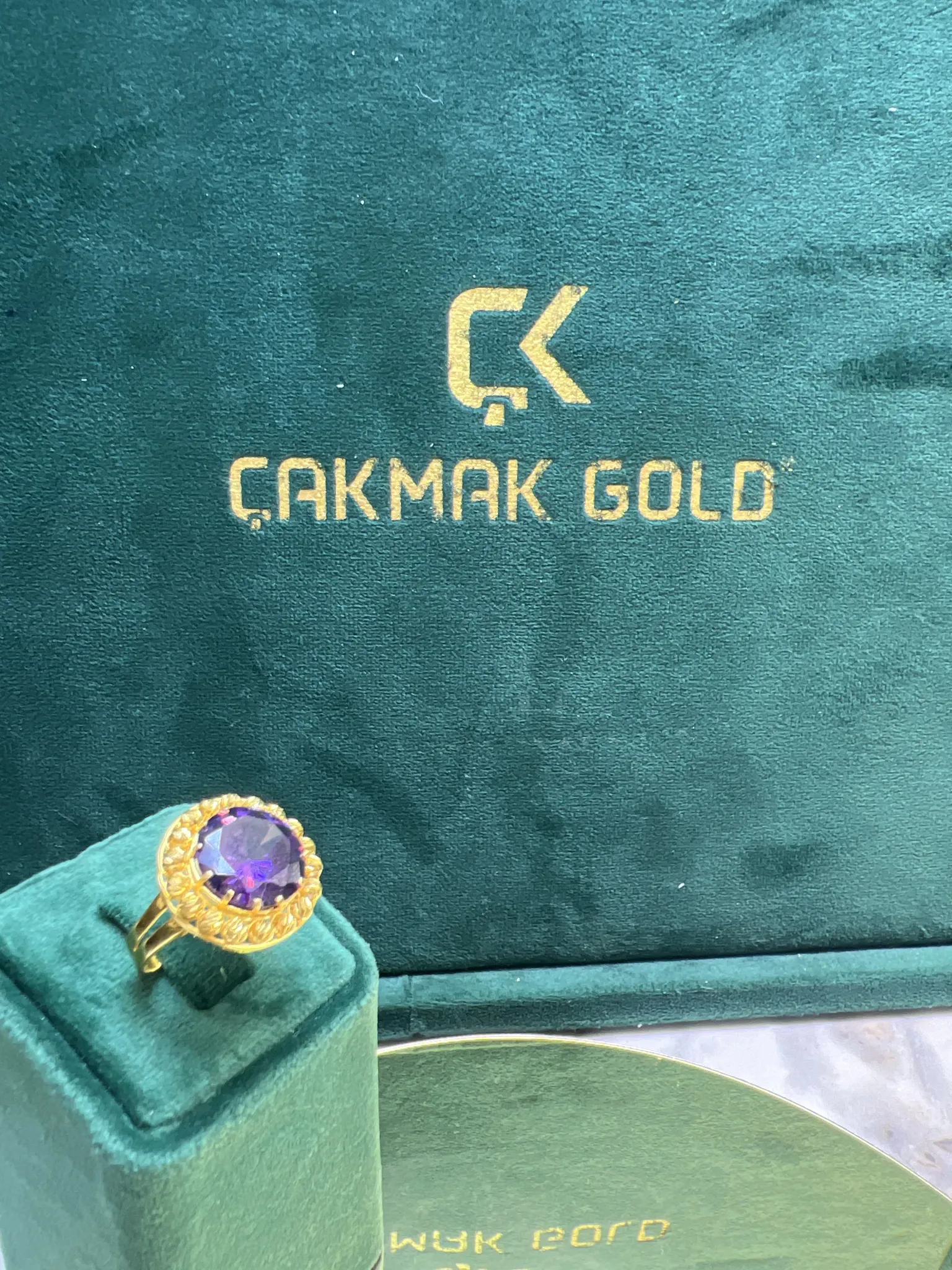 TAŞLI TASARIM YÜZÜK