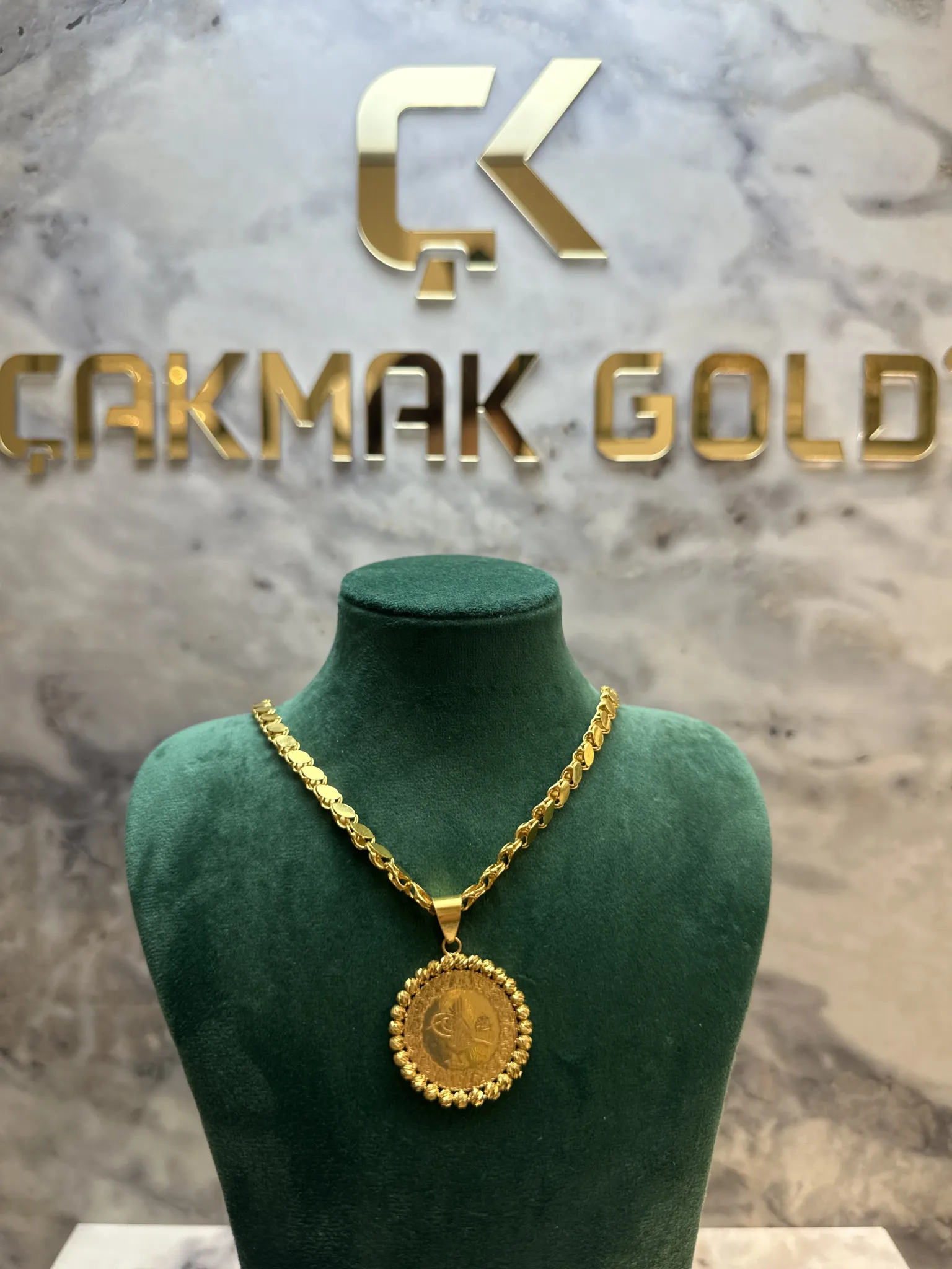 TUĞRA MODEL KOLYE UCU