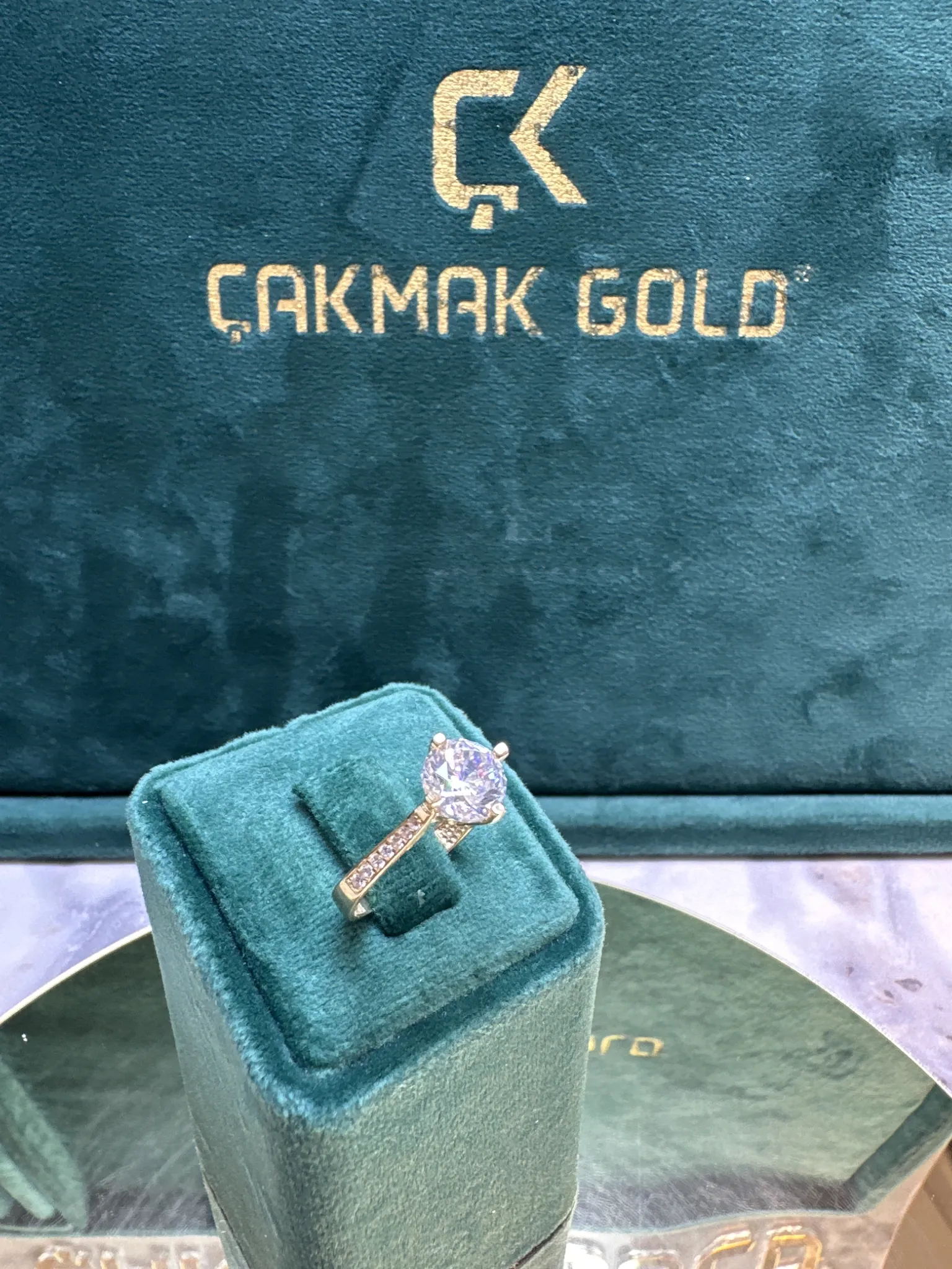 TEK TAŞ YÜZÜK