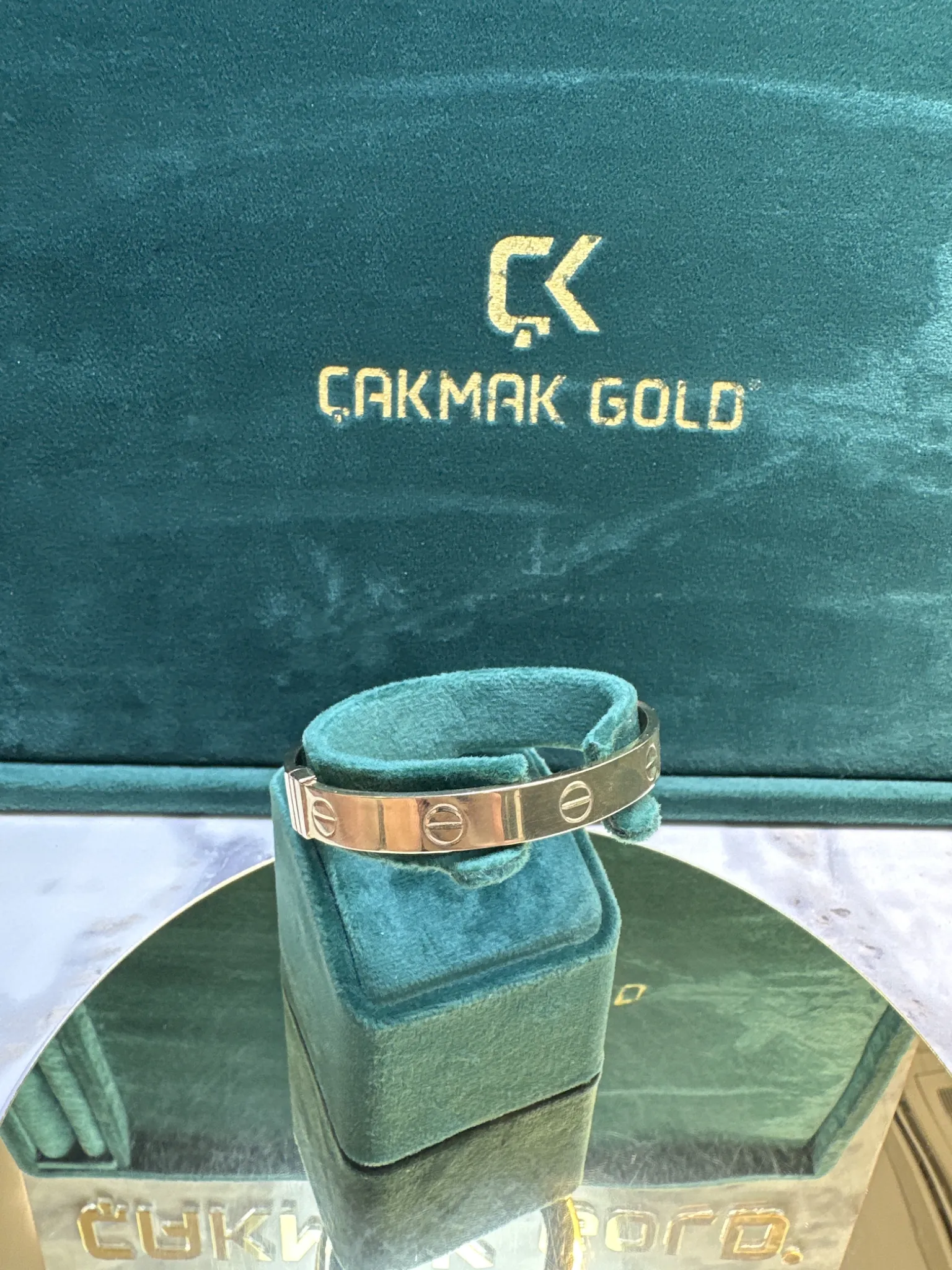 CARTİER MODEL KELEPÇE