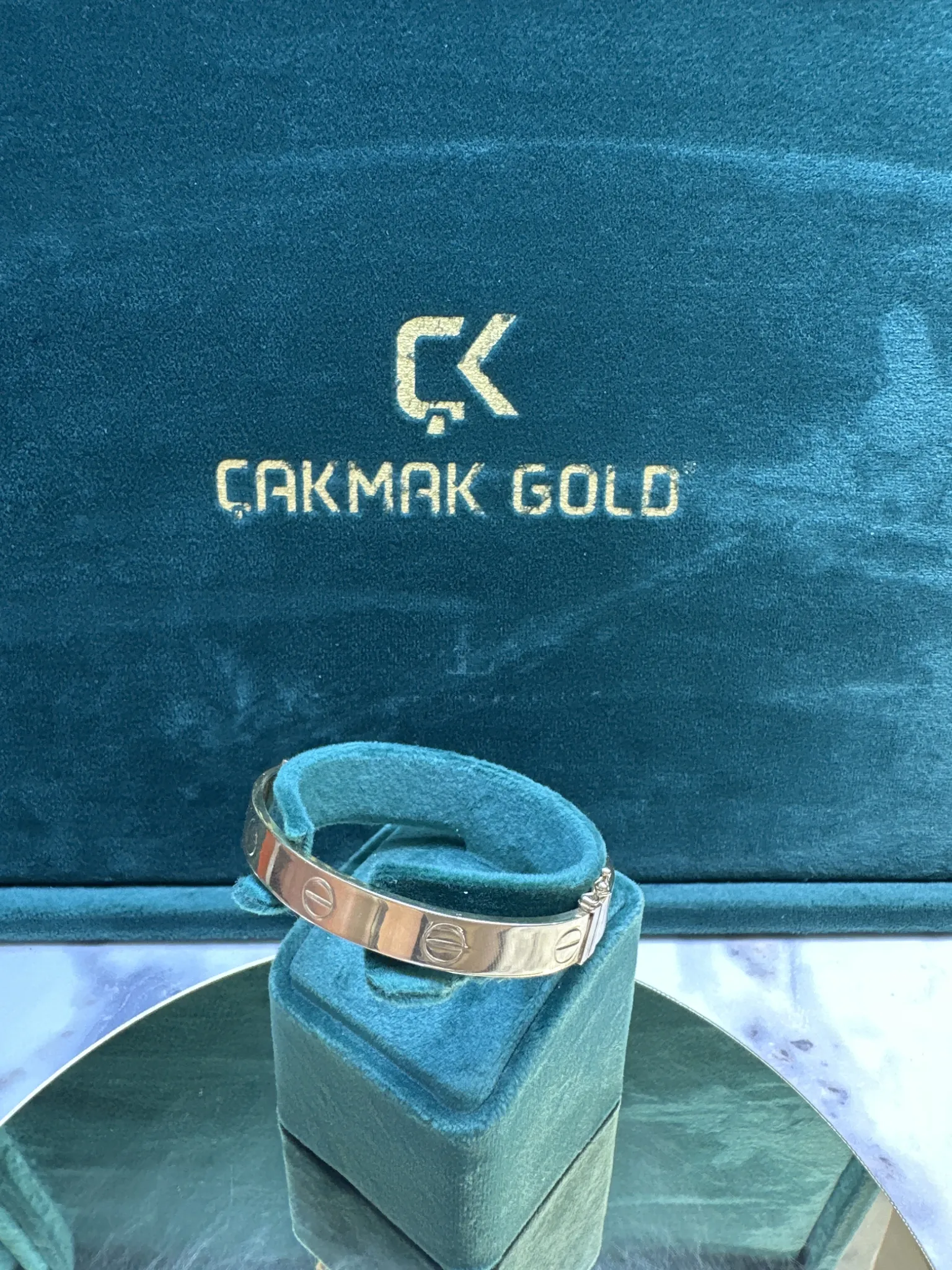 CARTİER MODEL KELEPÇE