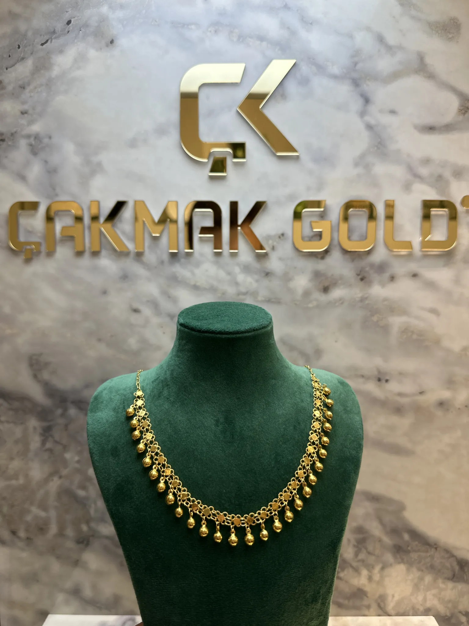 TEK SIRA KİŞNİŞ KOLYE