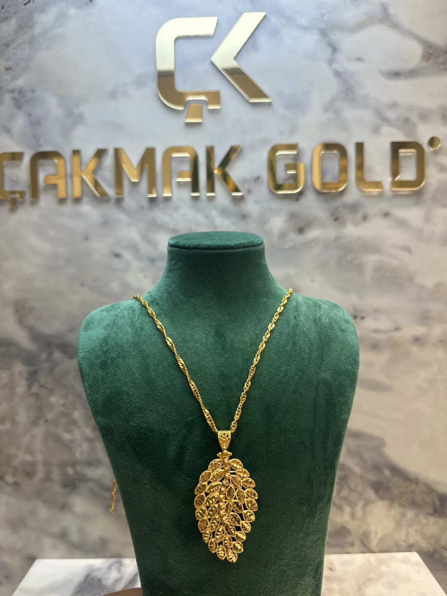 ÖZEL TASARIM KOLYE UCU