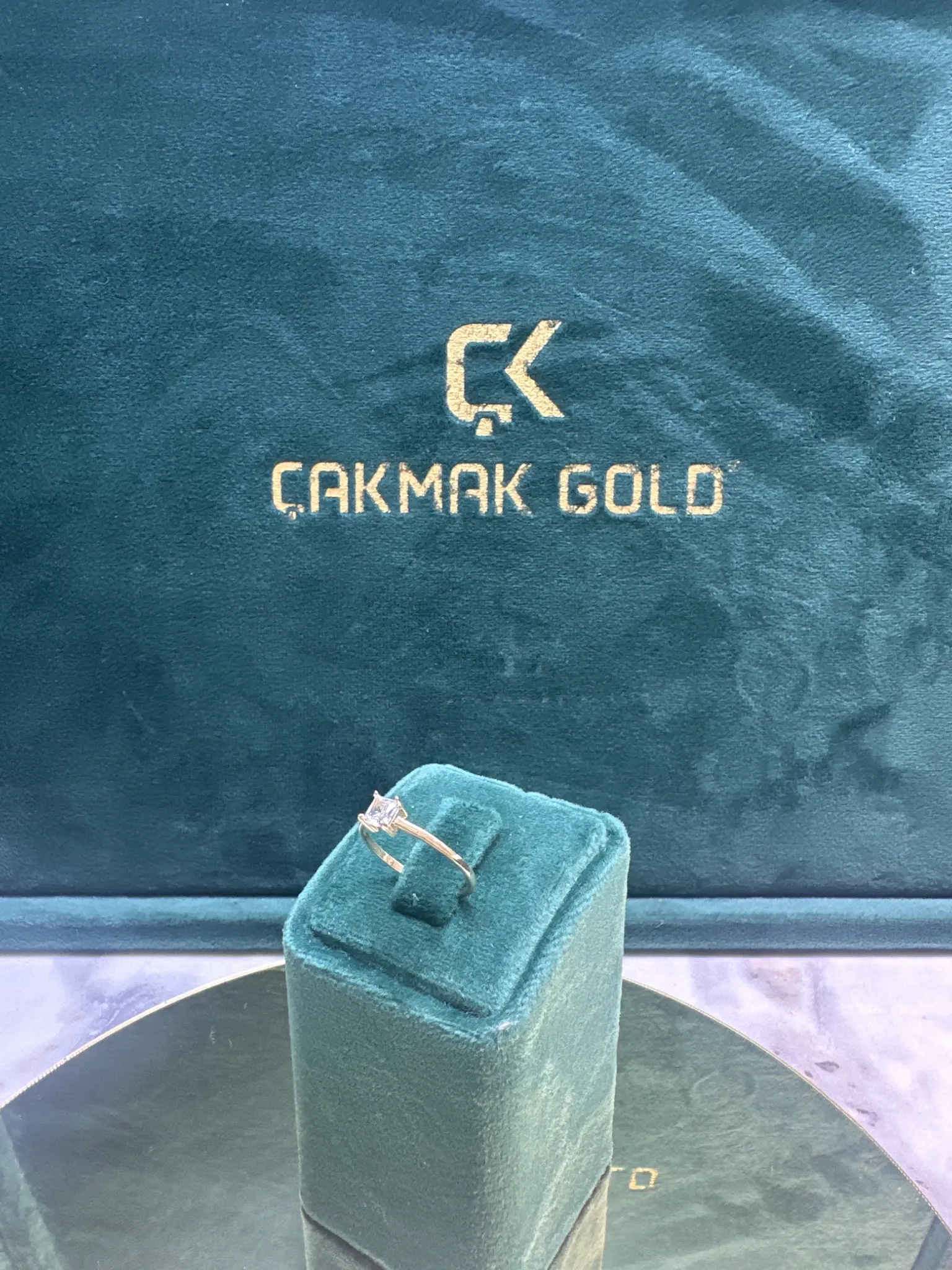 TEK TAŞ YÜZÜK