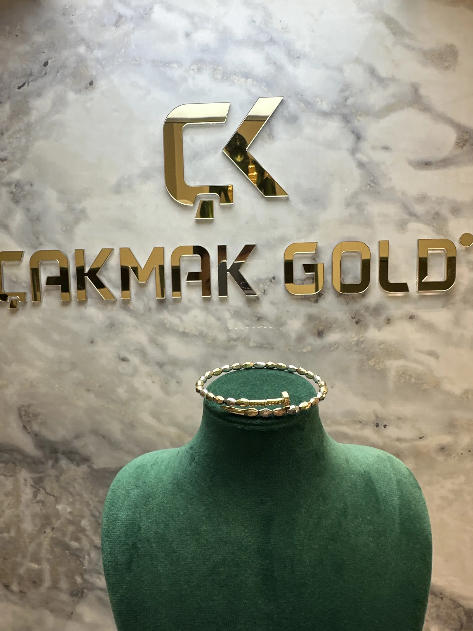 TASARIM KELEPÇE