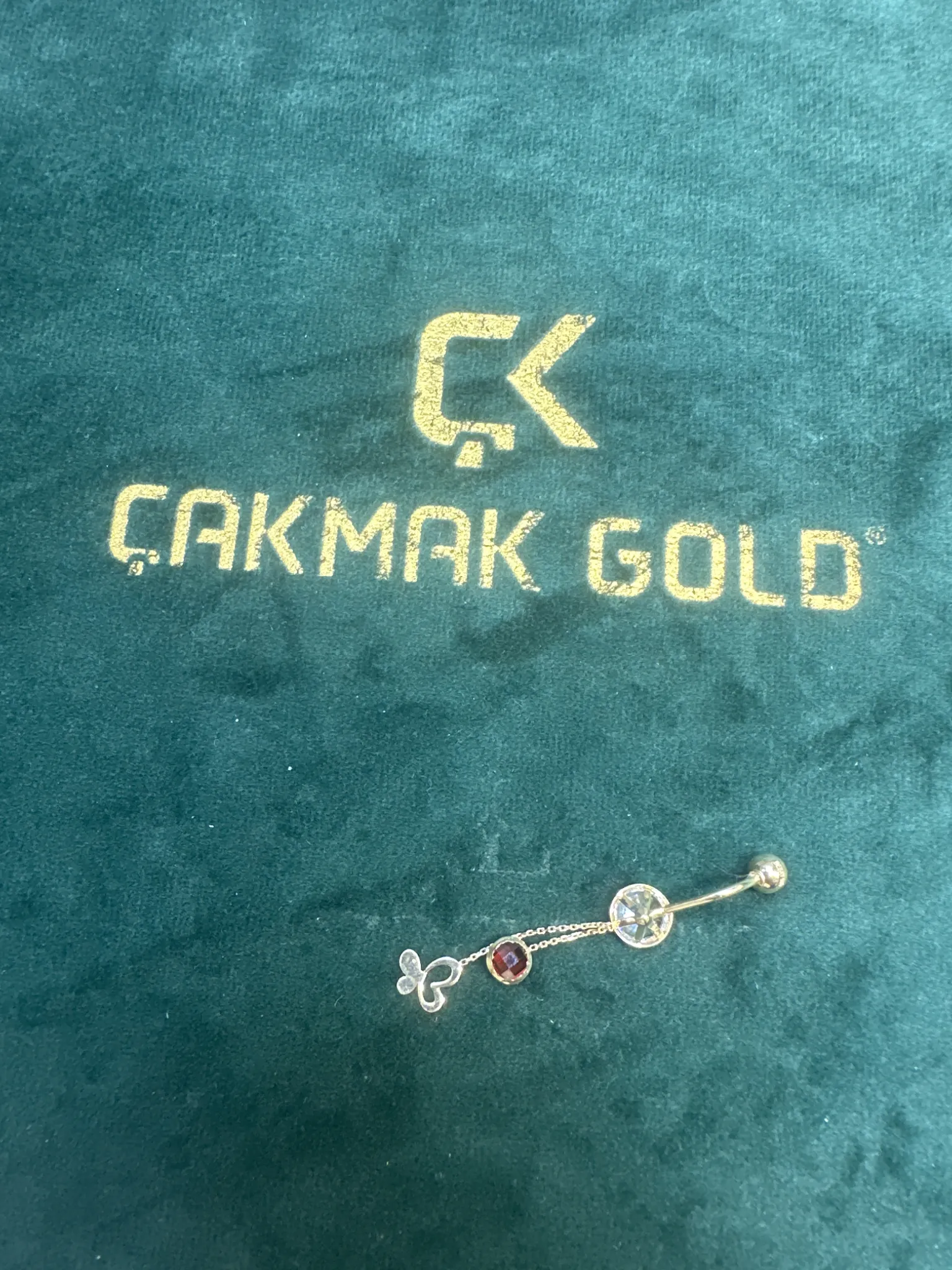 GÖBEK PİERCİNG