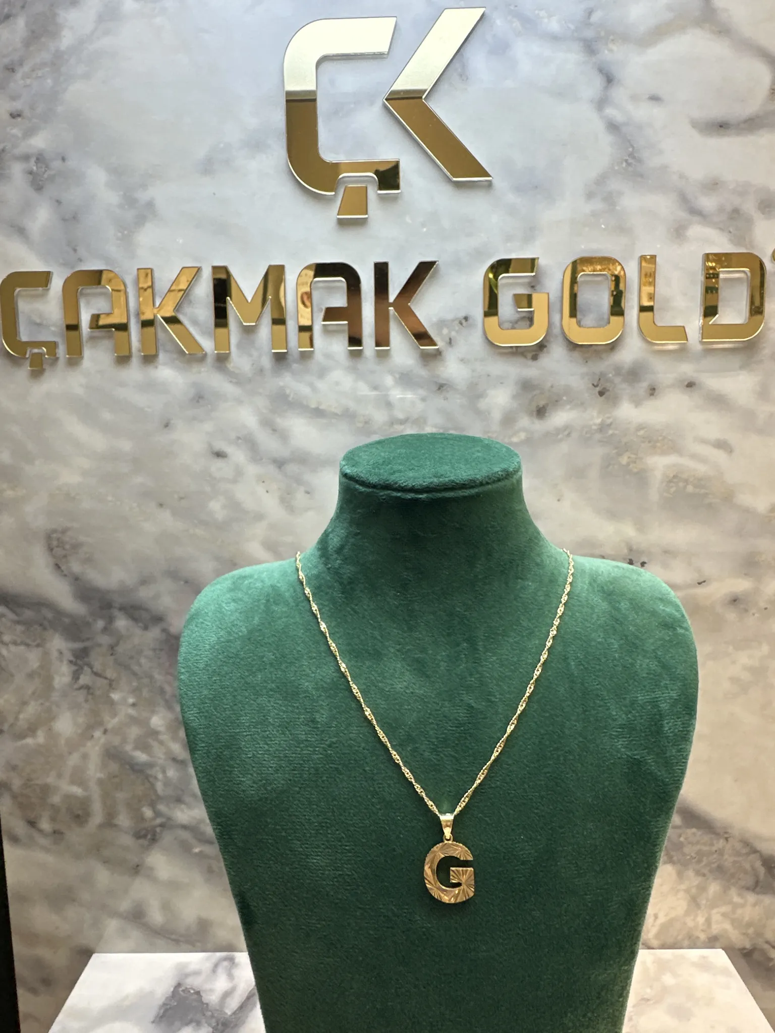 G HARFLİ KOLYE UCU