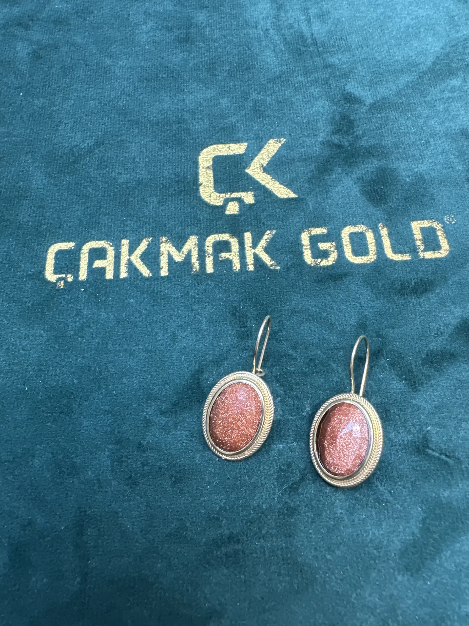 AKİK TAŞLI KÜPE
