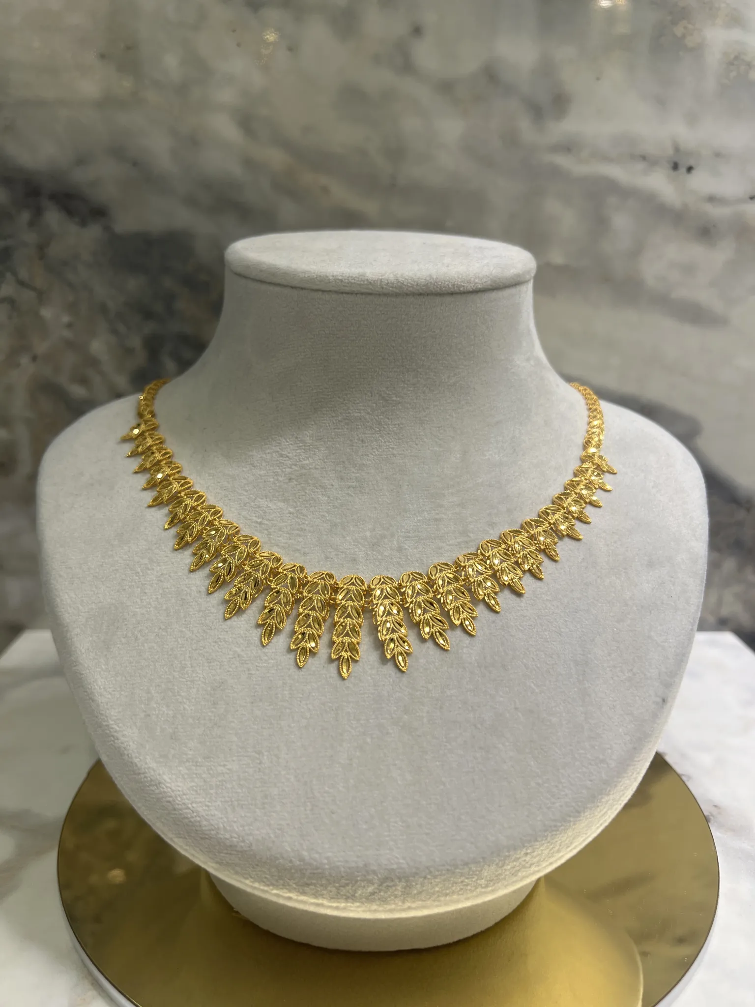 ÖZEL TASARİM KOLYE