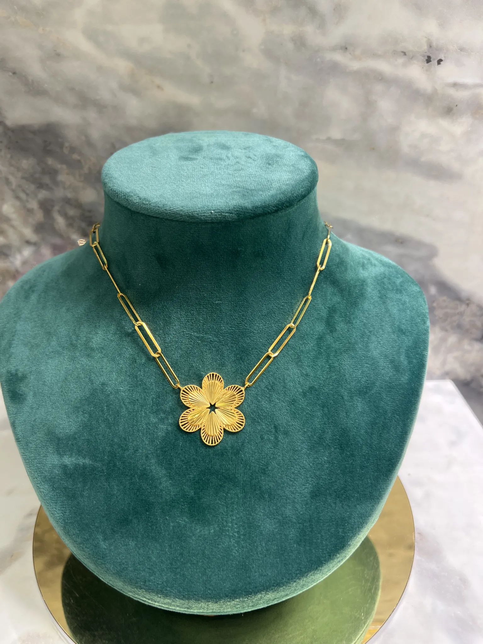 ÇİÇEK TASARIM KOLYE