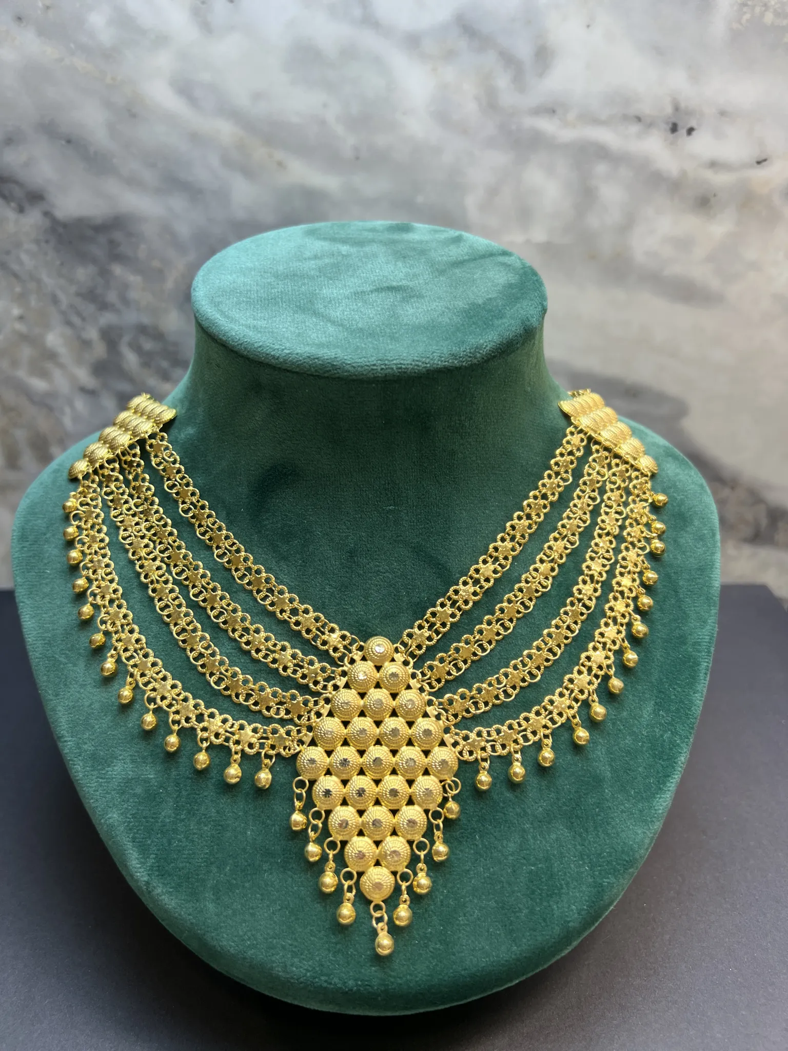 ÖZEL TASARİM KOLYE