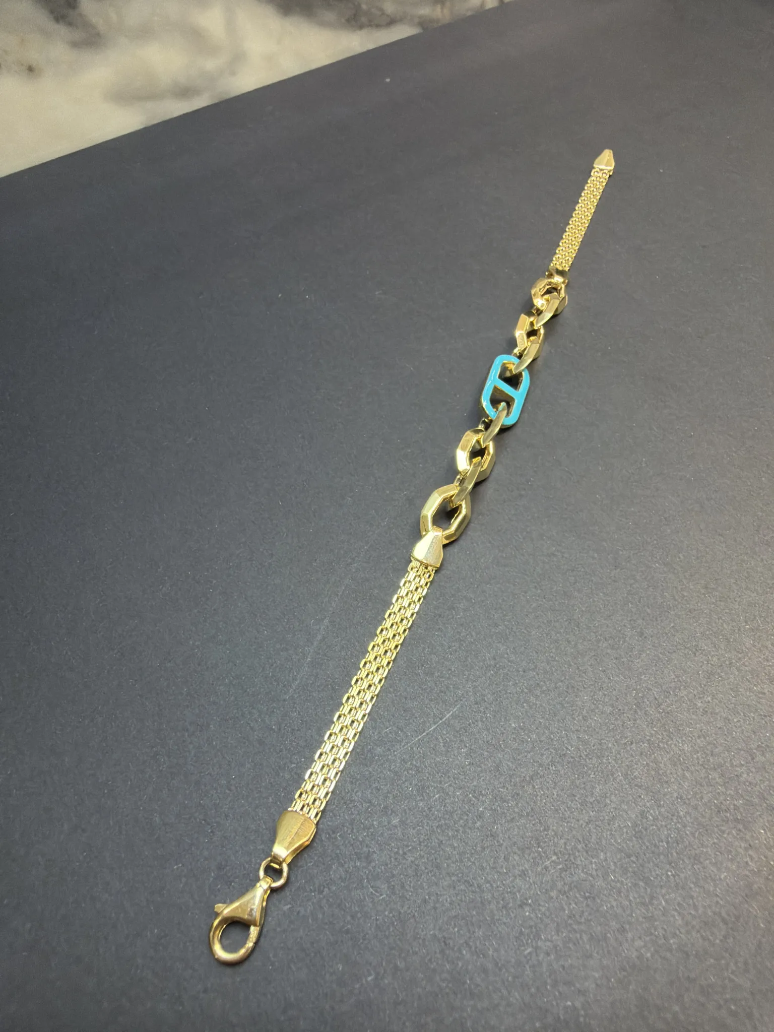 ÖZEL TASARİM BİLEKLİK