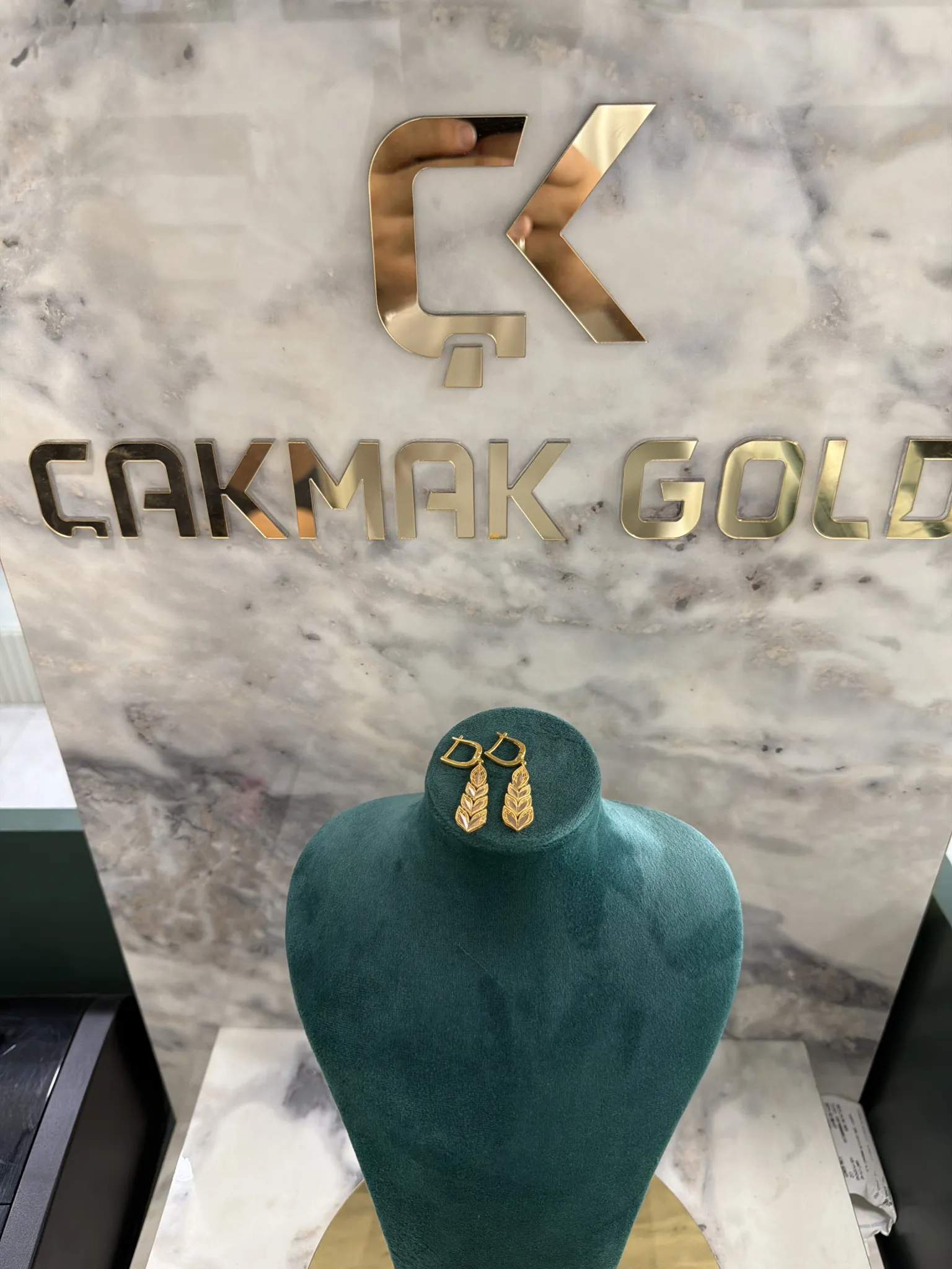 Tasarım Başak Küpe 14K